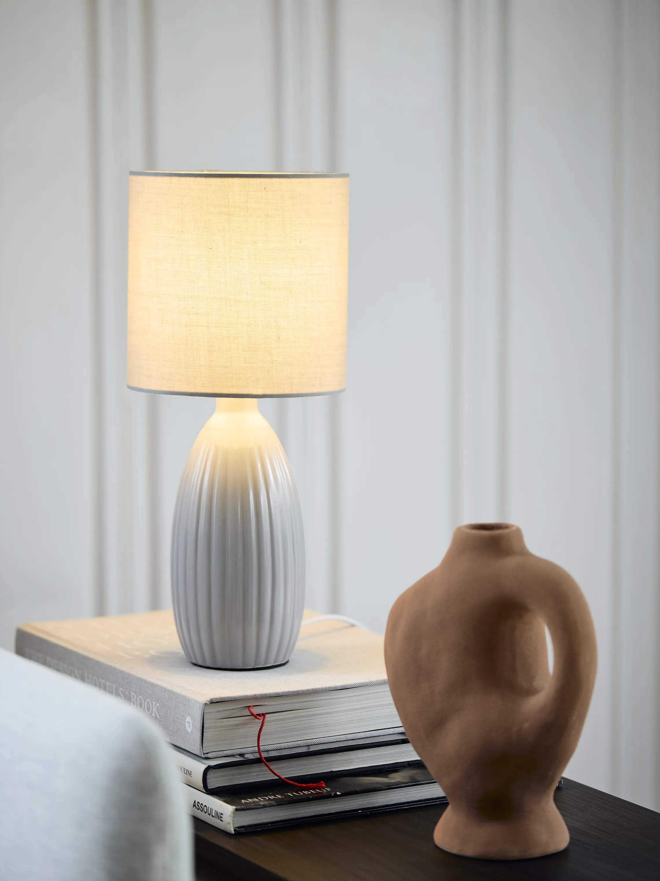 PR Home Bordlamper Uno bordlampe i Grå, 2