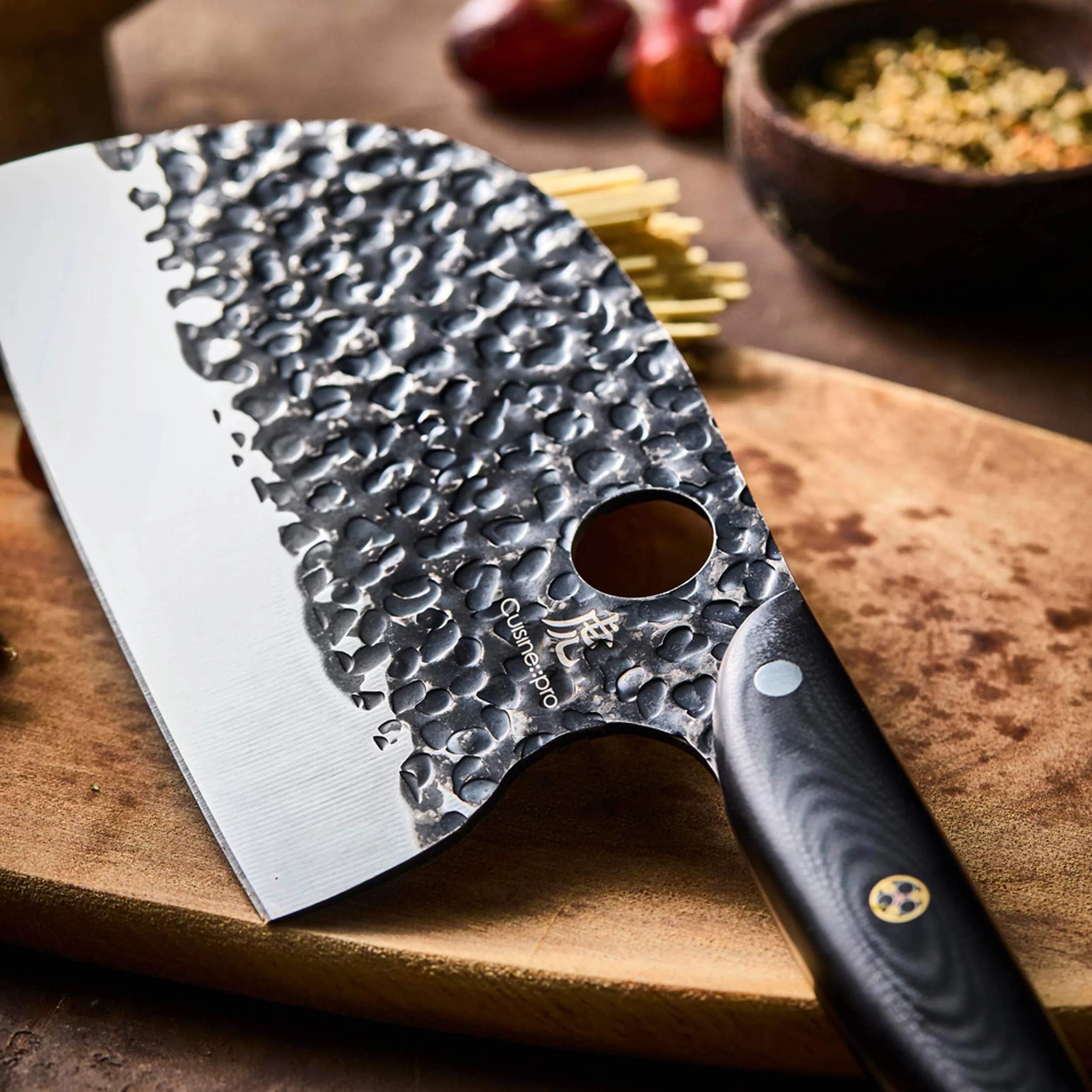 THE CUSTOM CHEF™ Kokkeknive Cuisine::pro Kuro Kiba Cuisine::pro® Kuroi Kiba™ Moon Kødøkse i Black, 3