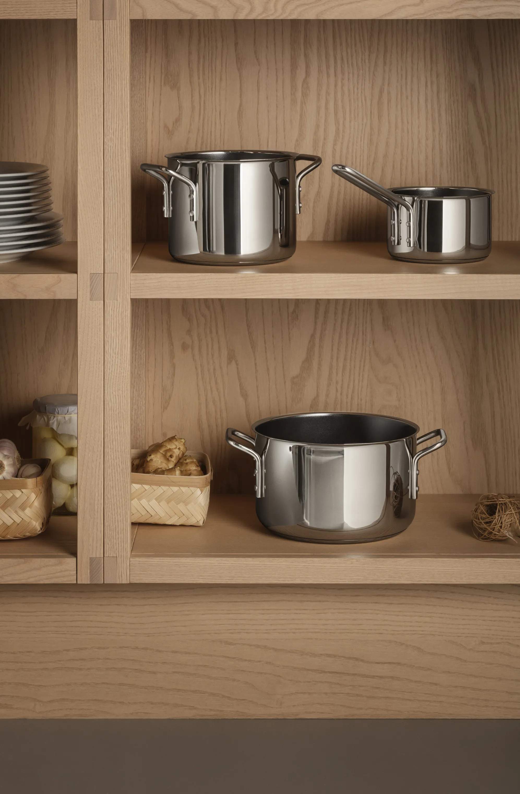 Eva Trio Gryder Stainless Steel Keramisk Rec. Stainless Steel Gryde i 2.2 L, 2