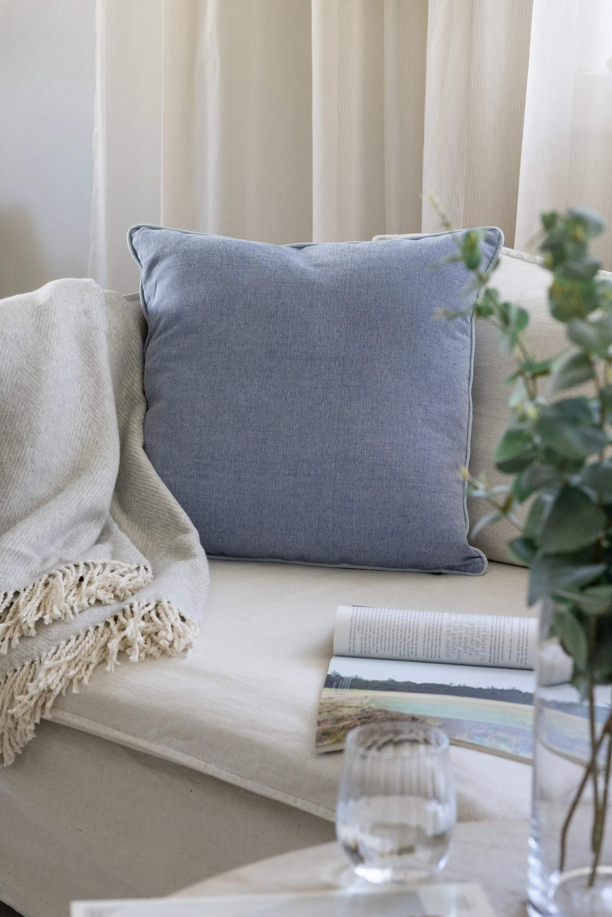 CASA Living Plaider Plaid i Lysegrå, 2