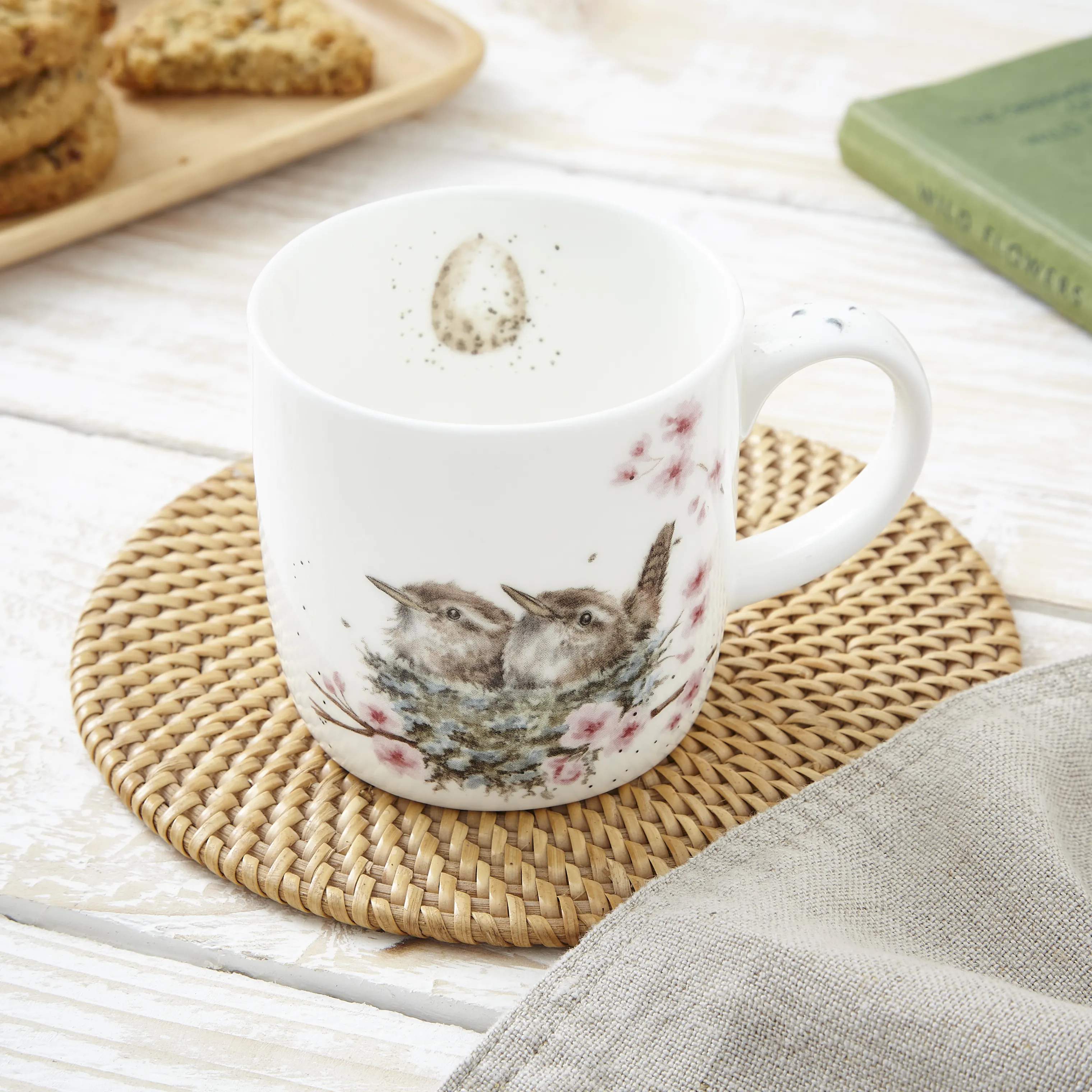 Royal Worcester Krus og kopper med hank Wrendale Krus - Feather nest i Gærdesmutter, 2