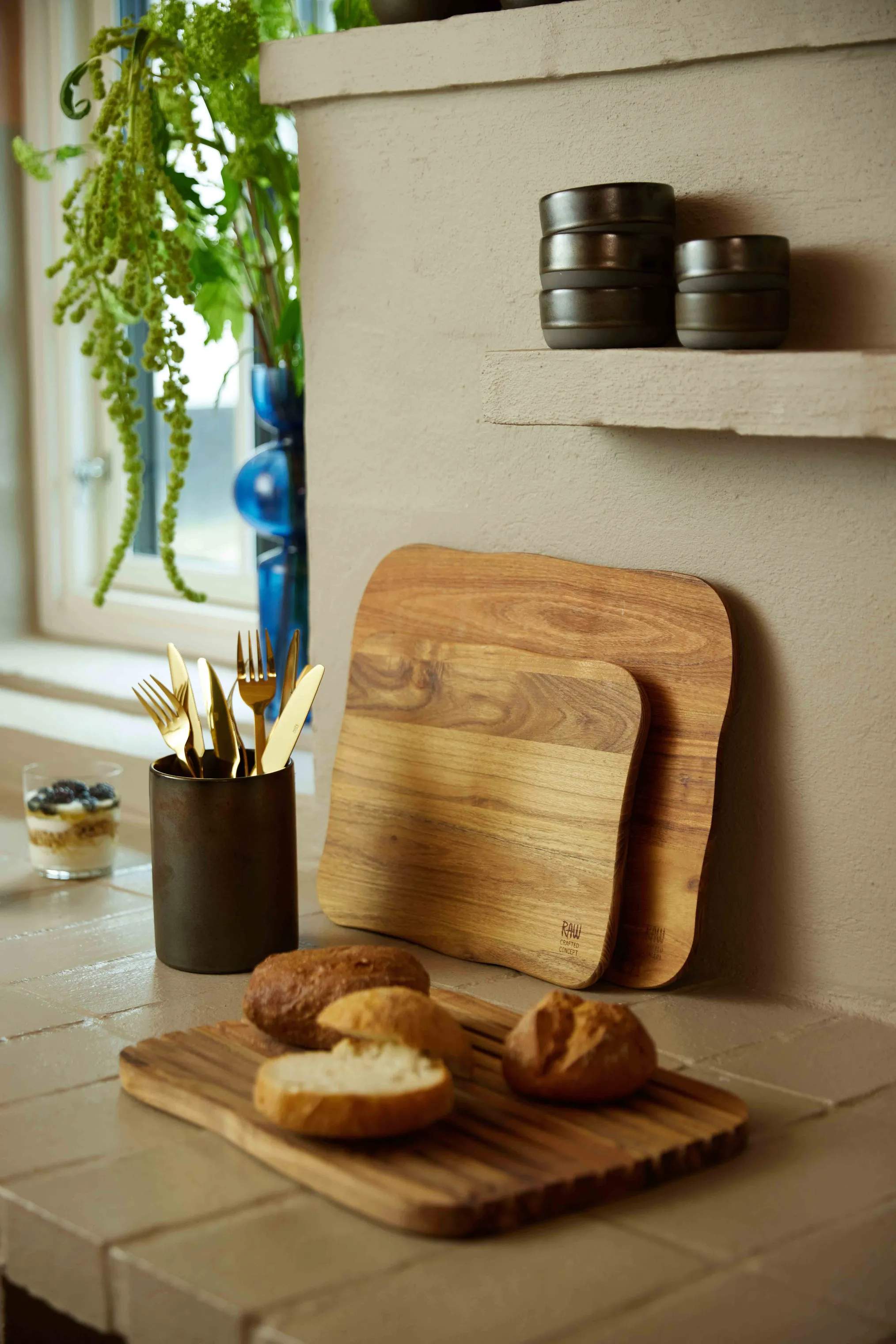 RAW by Aida Skærebrætter Teak Skærebræt i B24 x L32 cm, 4