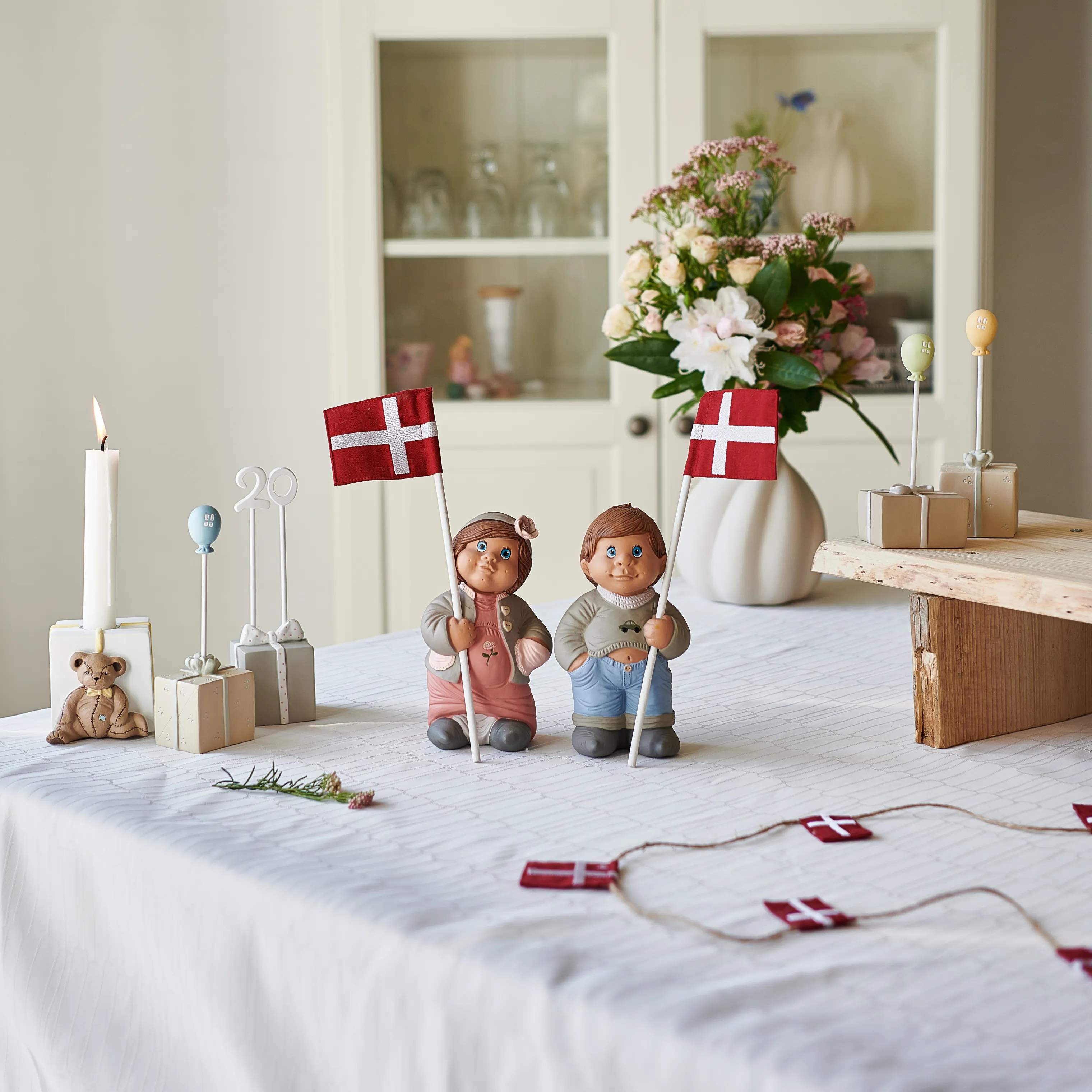 Klarborg Øvrige figurer Fødselsdagsdreng - Stor i Grå/Lyseblå, 2