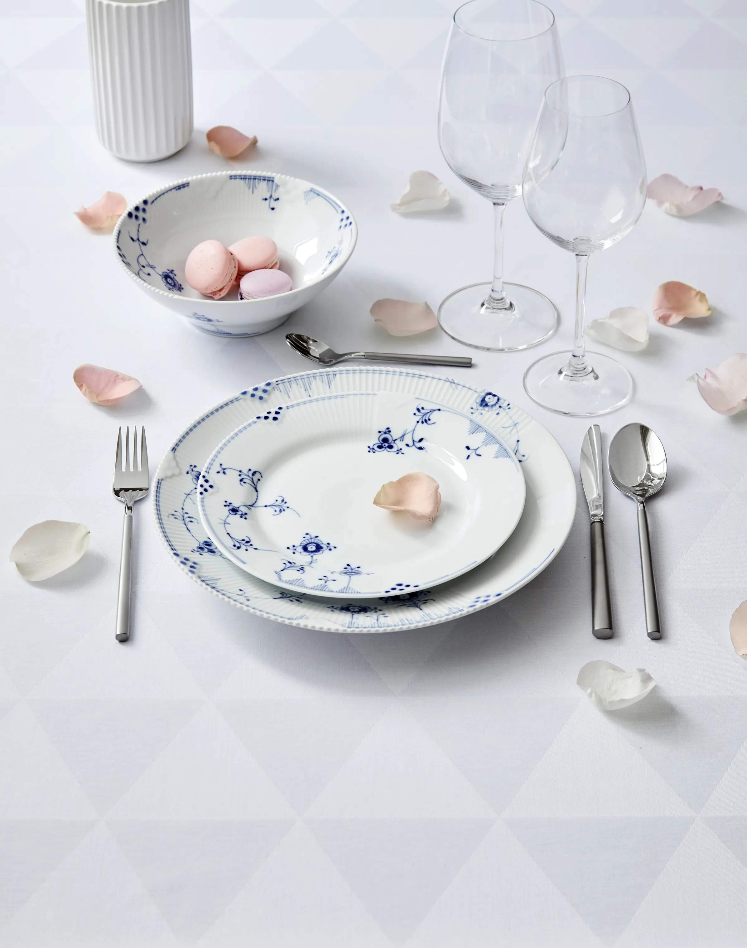 Royal Copenhagen Skåle Blå Elements Skål i Koboltblå/hvid, 18 cm, 3