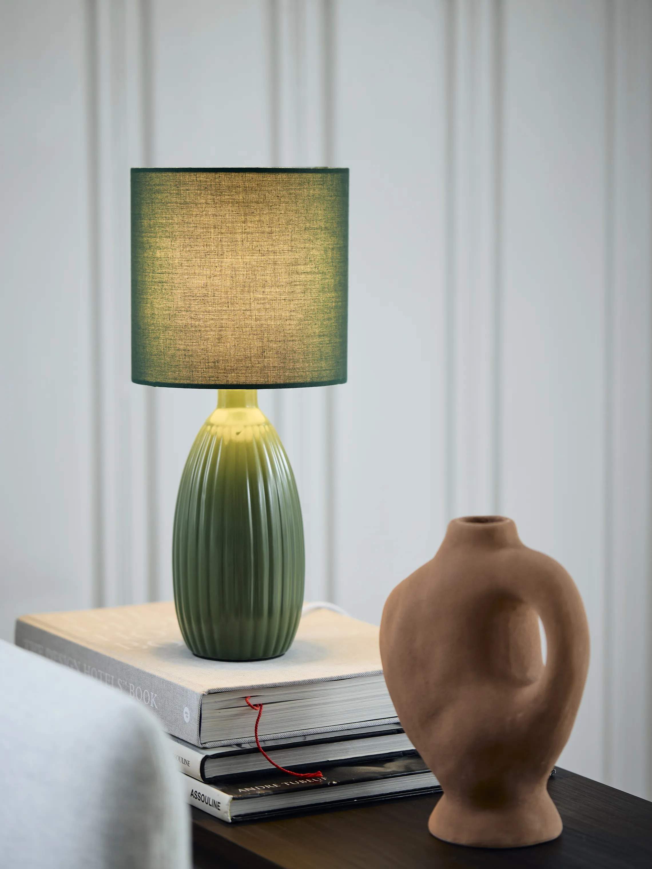 PR Home Bordlamper Uno bordlampe i Grøn, 2