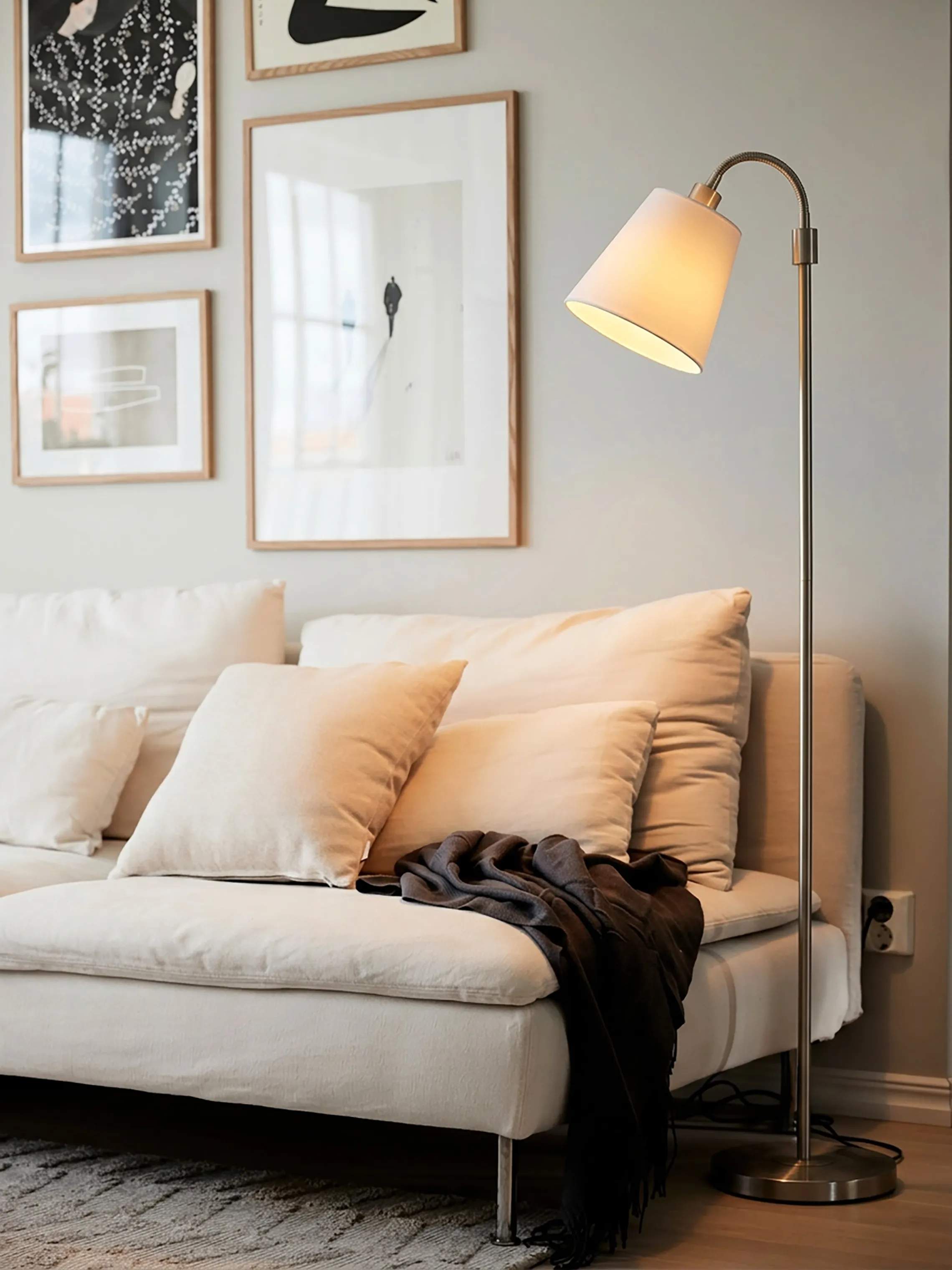 PR Home Gulvlamper Amy Gulvlampe i Krom, 2