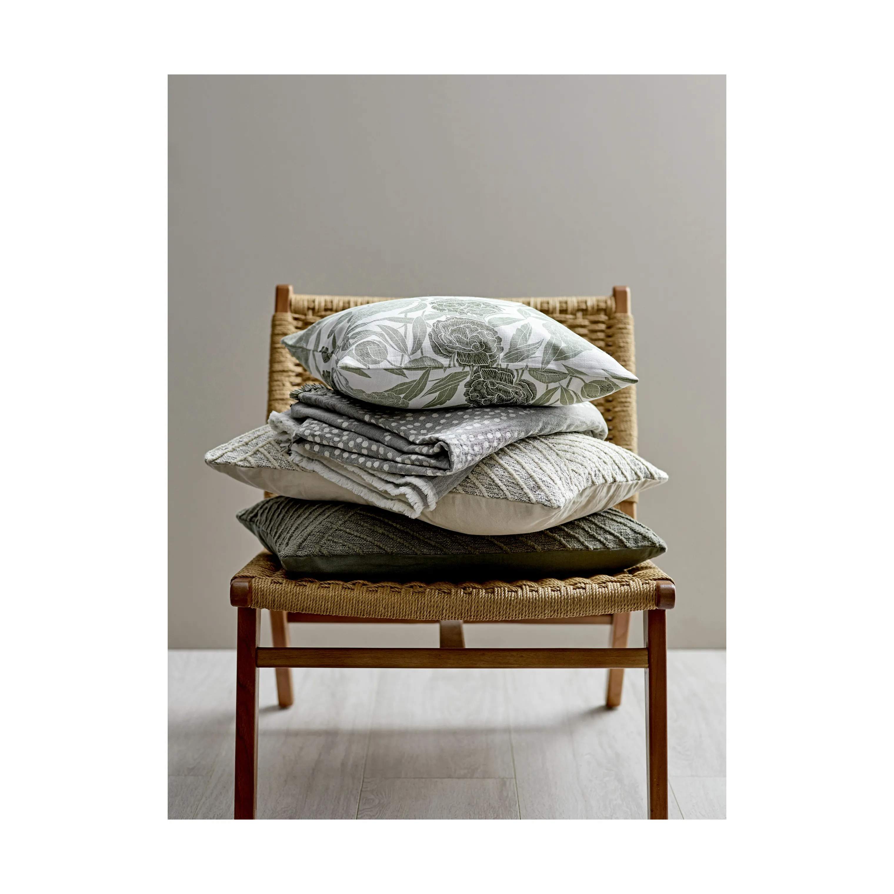 Södahl Plaider Mosaic Plaid i Khaki, 2