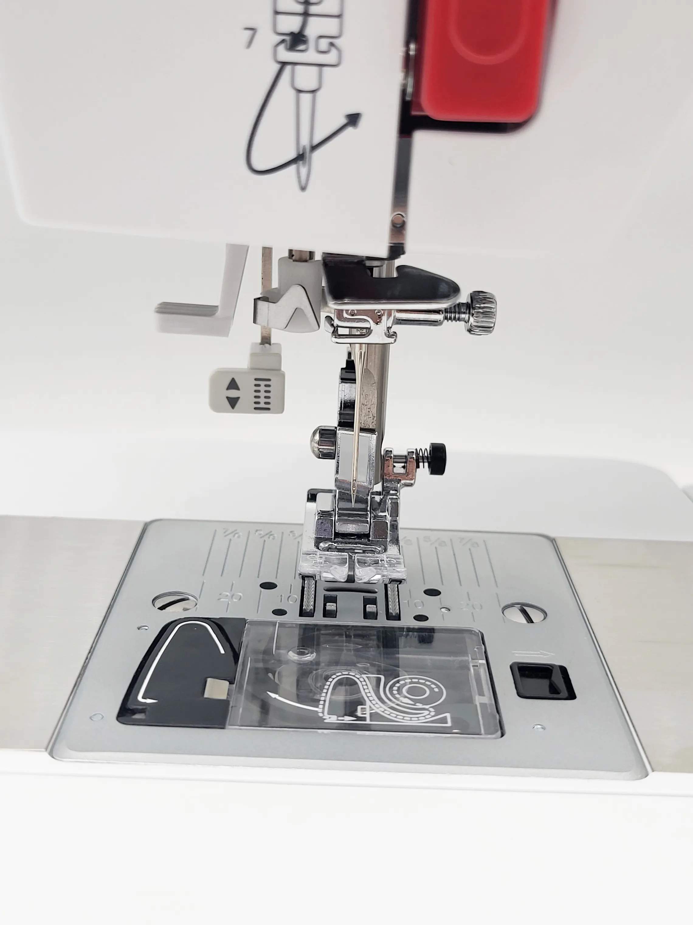 VERITAS Symaskiner Powerstitch 32 Titan Overlock i Hvid, 12