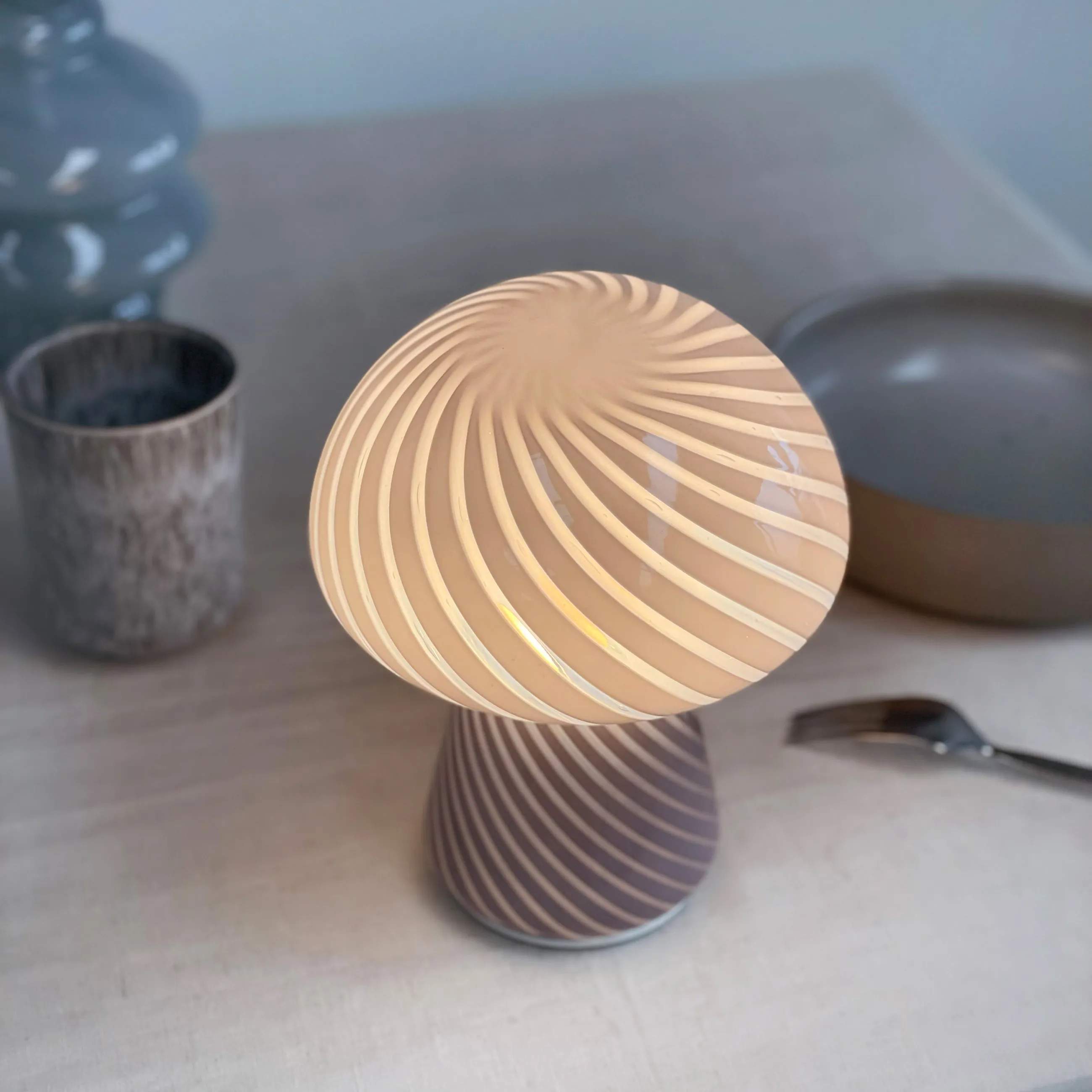 Dyberg Larsen Bordlamper Morkel Bordlampe i Grå, 3