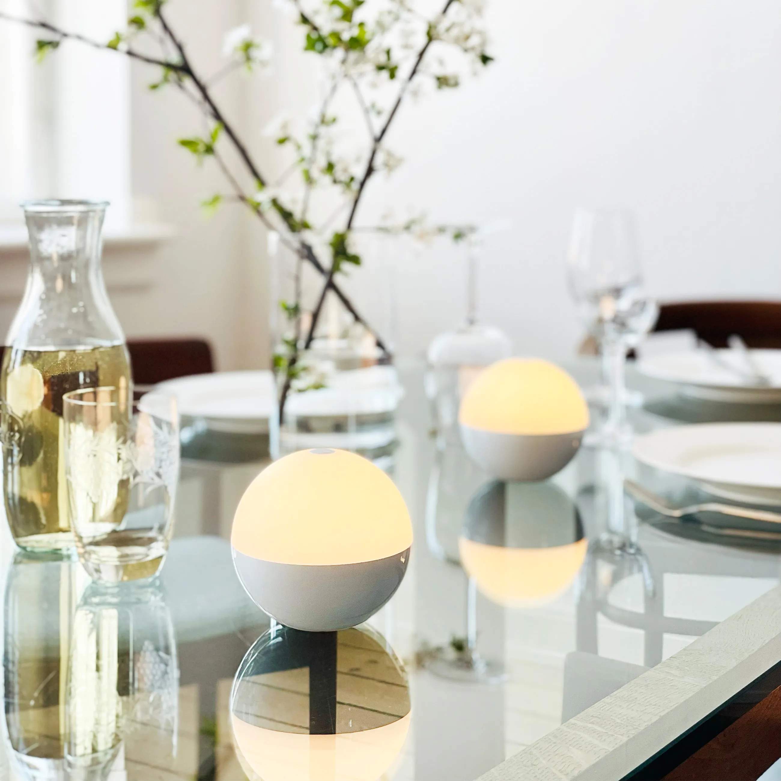 Dyberg Larsen LED-lamper Alba LED Bordlampe i Hvid, 2