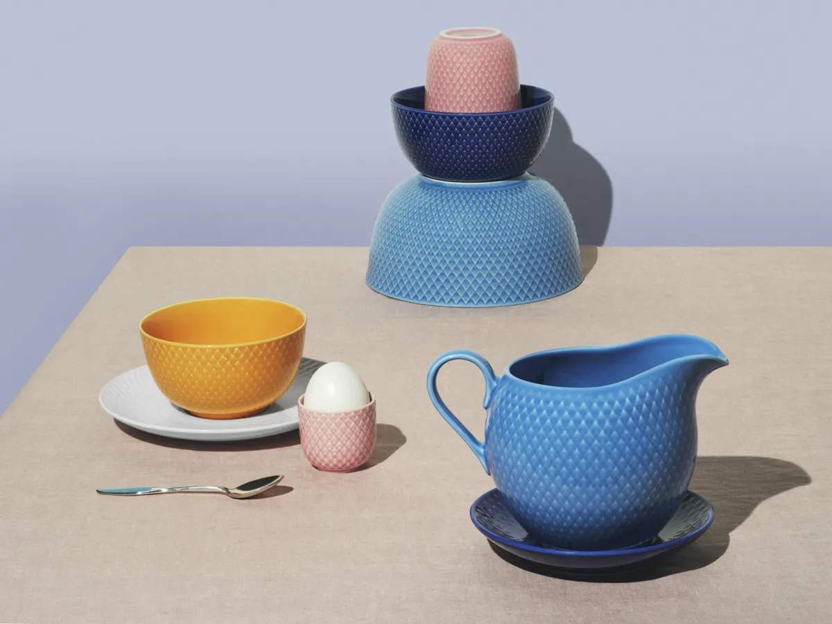Lyngby Porcelæn Sovseskåle og -kander Rhombe Color Saucekande i Blå, 67 cl, 2