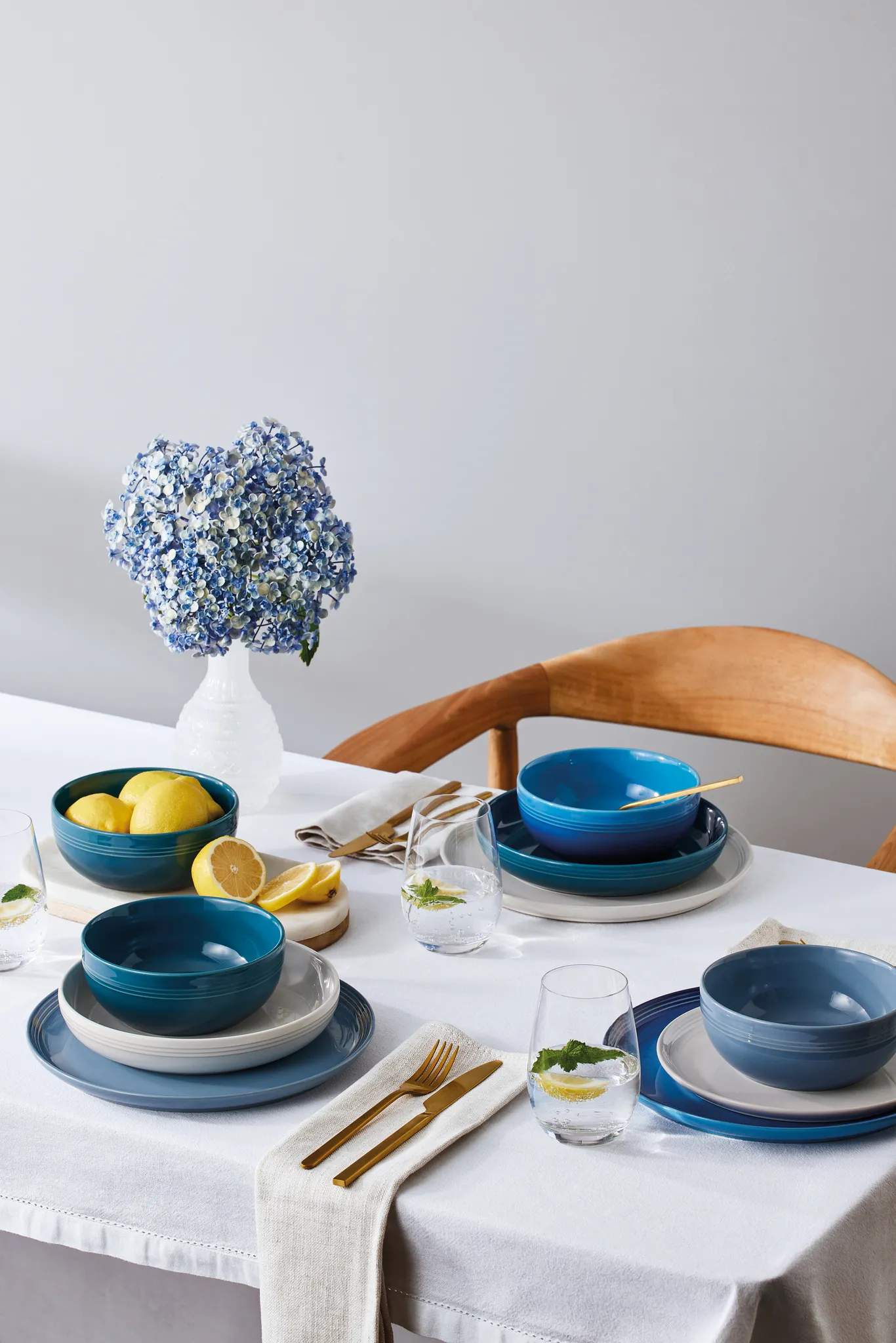 Le Creuset Dybe tallerkener Coupe Collection Coupe Dyb Tallerken i Chambray, 16 cm, 2