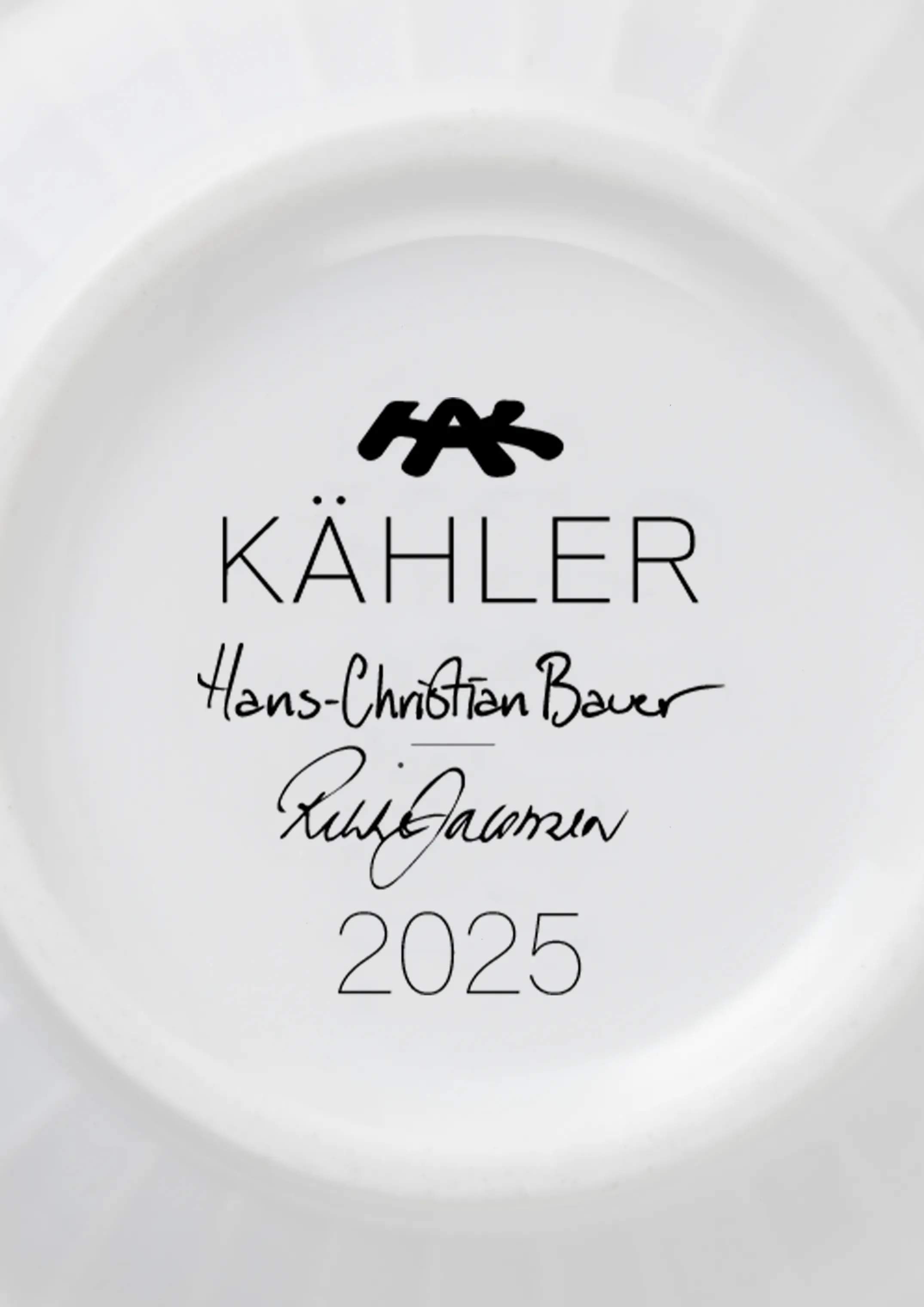 Kähler Krus og kopper med hank Hammershøi Jul Krus 2018 & 2025 - 2 stk. i Hvid, 2