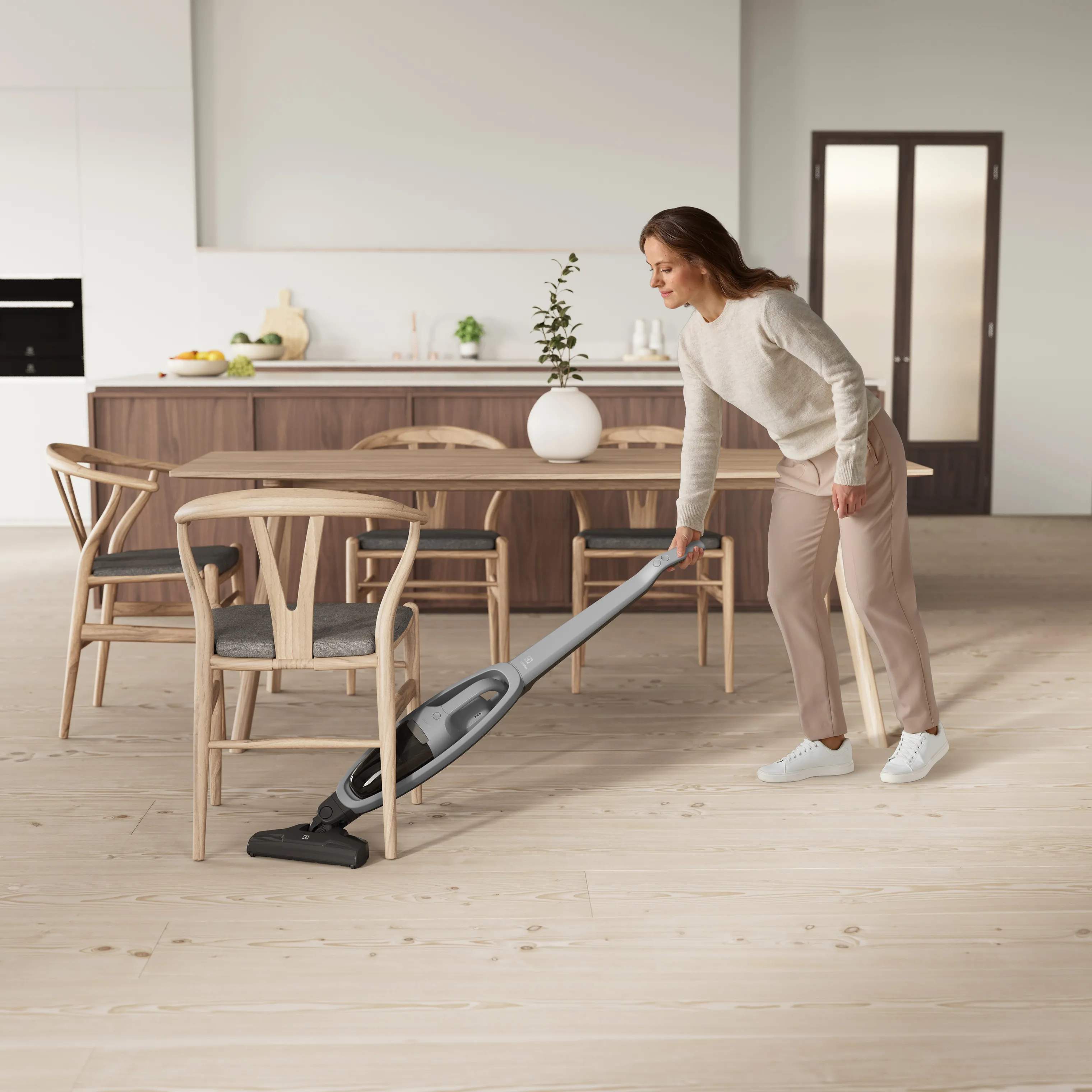 Electrolux Støvsugere 500 Ledningsfri Støvsuger i Urban Grey, 4