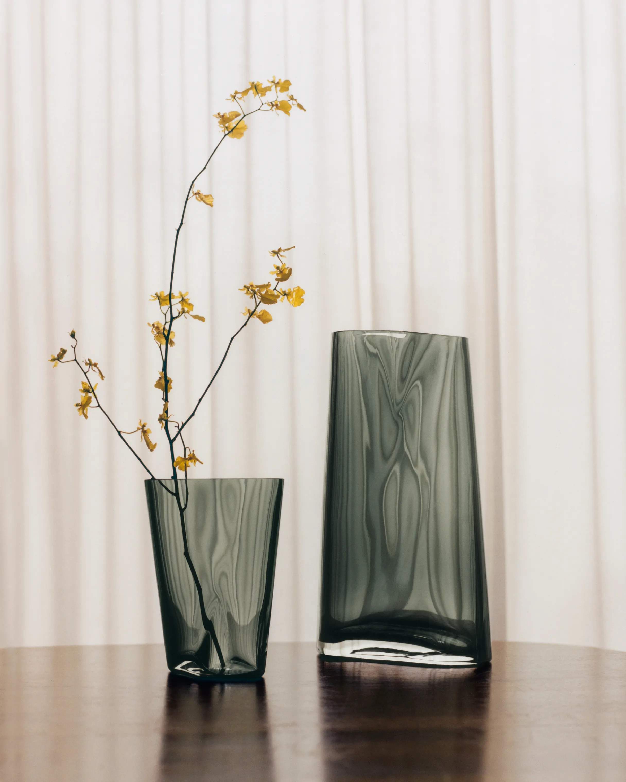 Georg Jensen Vaser Lituus Vase i Smokey, 24 cm, 2