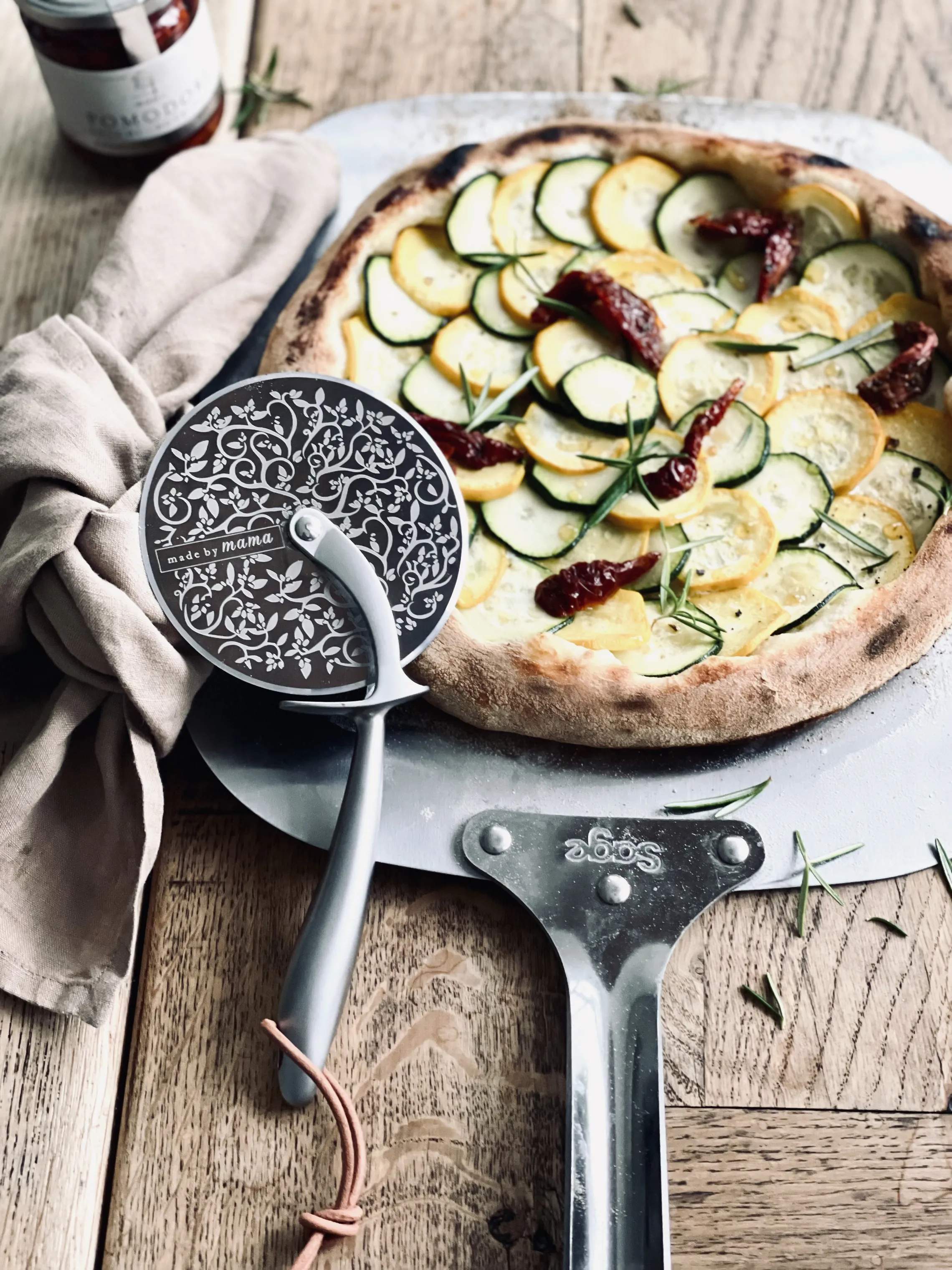 Made by Mama Pizzaskærere Pizzahjul i Sølvfarvet, 2