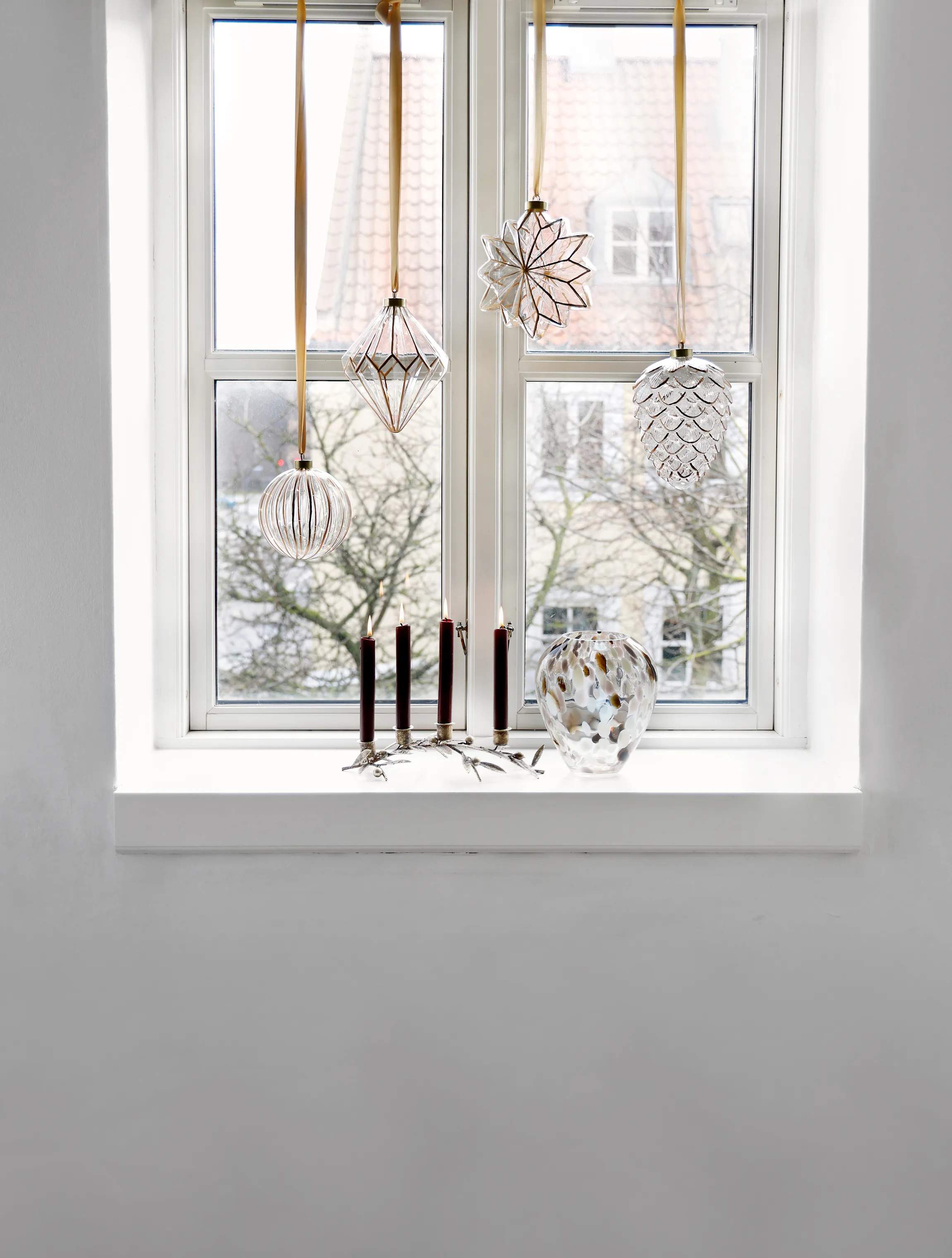 Casa Christmas Lysdekoration LED Ophæng - Stjerne i guld stjerne, 2