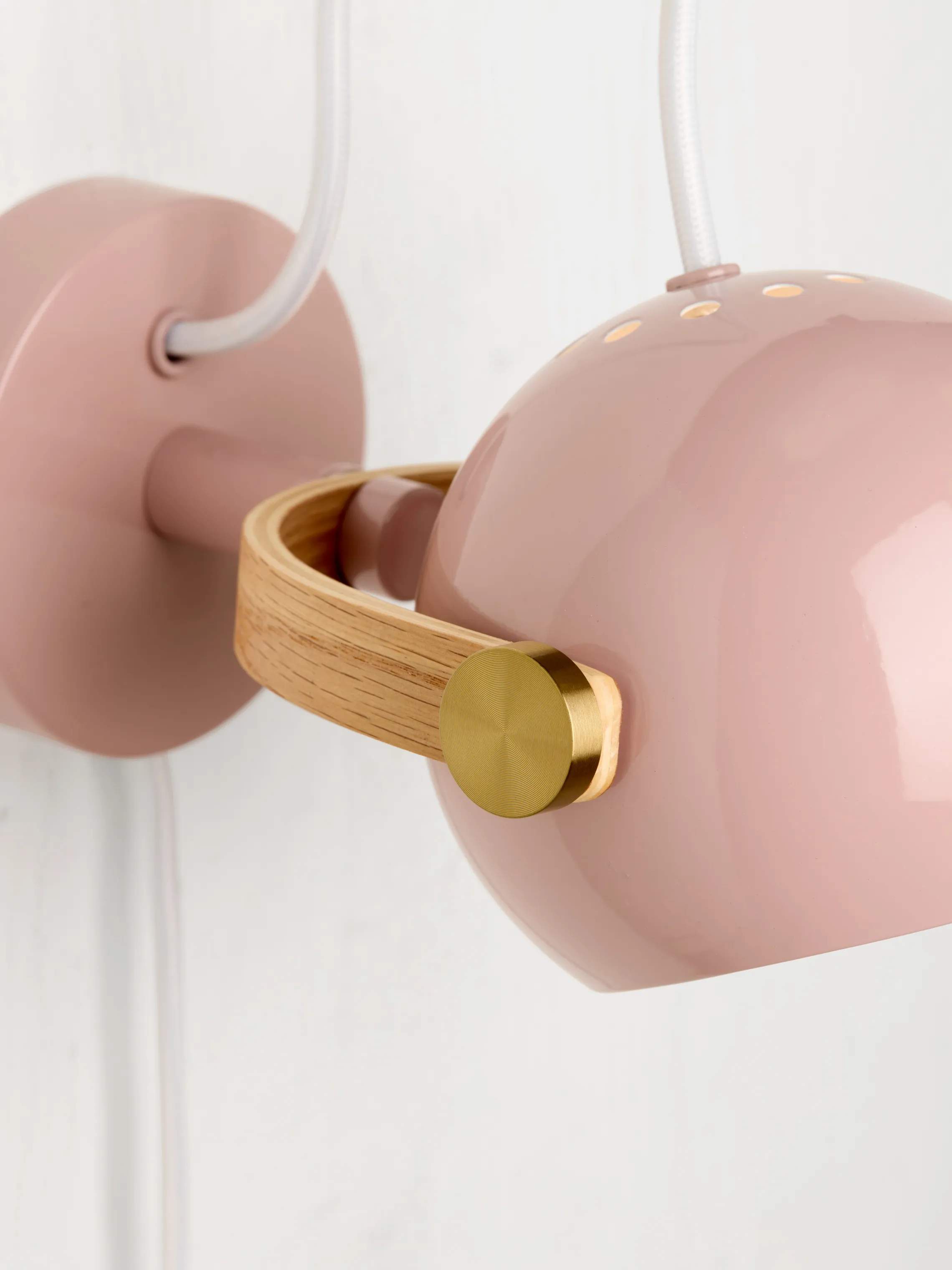 Halo Design Væglamper DC Væglampe i Rosa, 2