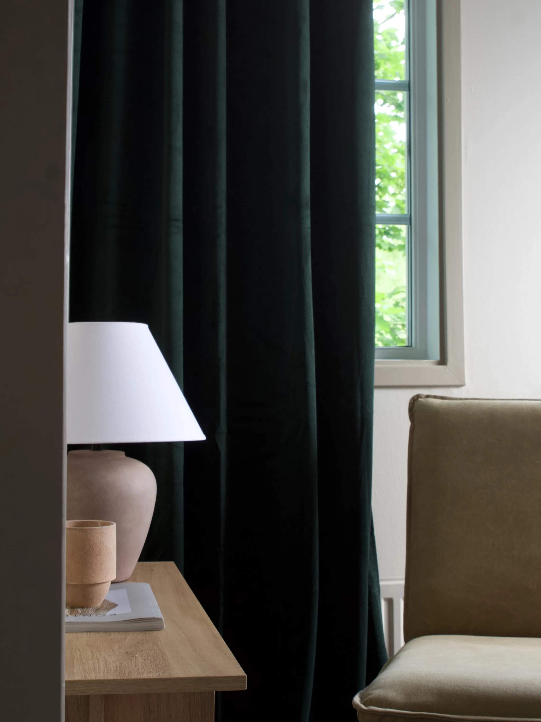 Svanefors Gardiner og gardinstænger Estelle Estrelle Gardin - 2 stk. i mørkegrøn, H280 x B135 cm, 4