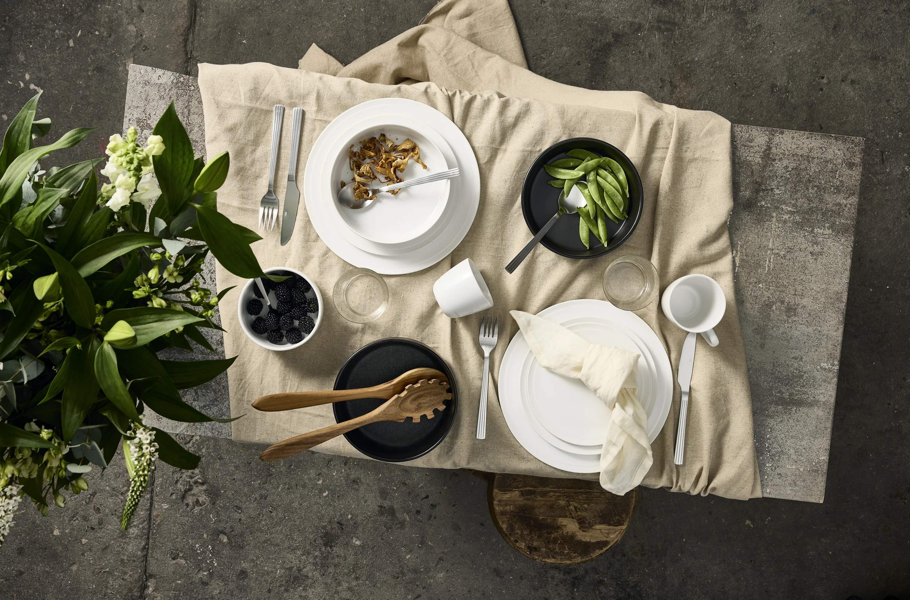 RAW by Aida Frokosttallerkener RAW Tallerken i White, 2