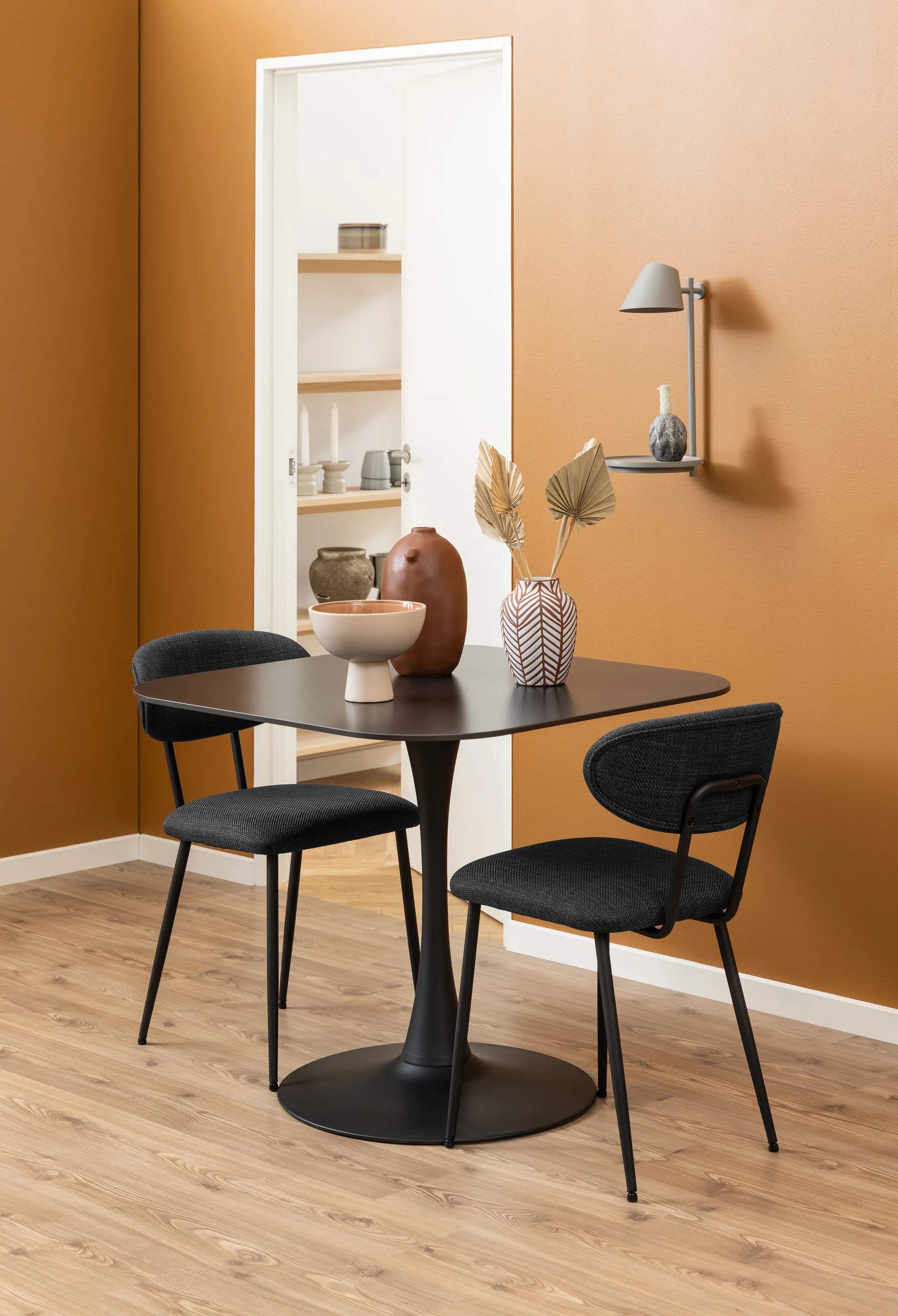 CASA Living Spiseborde Malta Spisebord i sort, 3