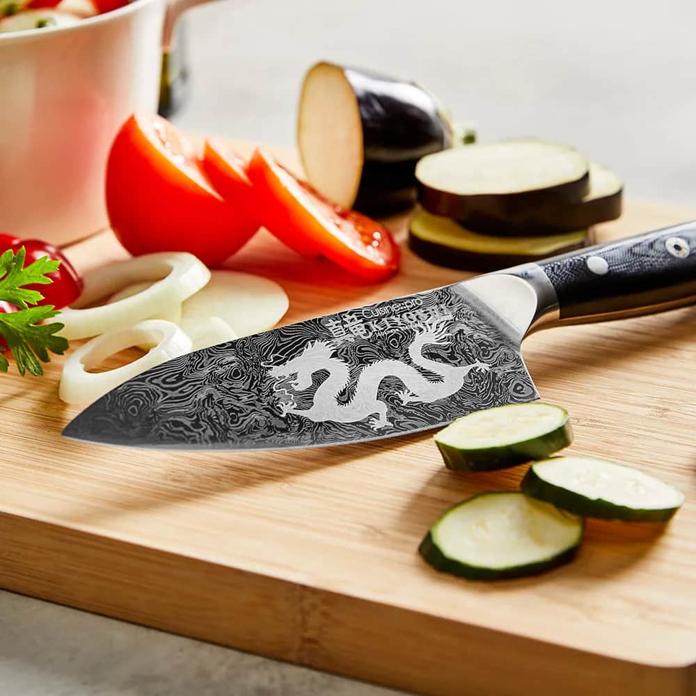 THE CUSTOM CHEF™ Kokkeknive Cuisine::pro®
KIYOSHI™ Cuisine::pro KIYOSHI™ Kokkekniv i Sølvfarvet/sort, 15 cm, 2