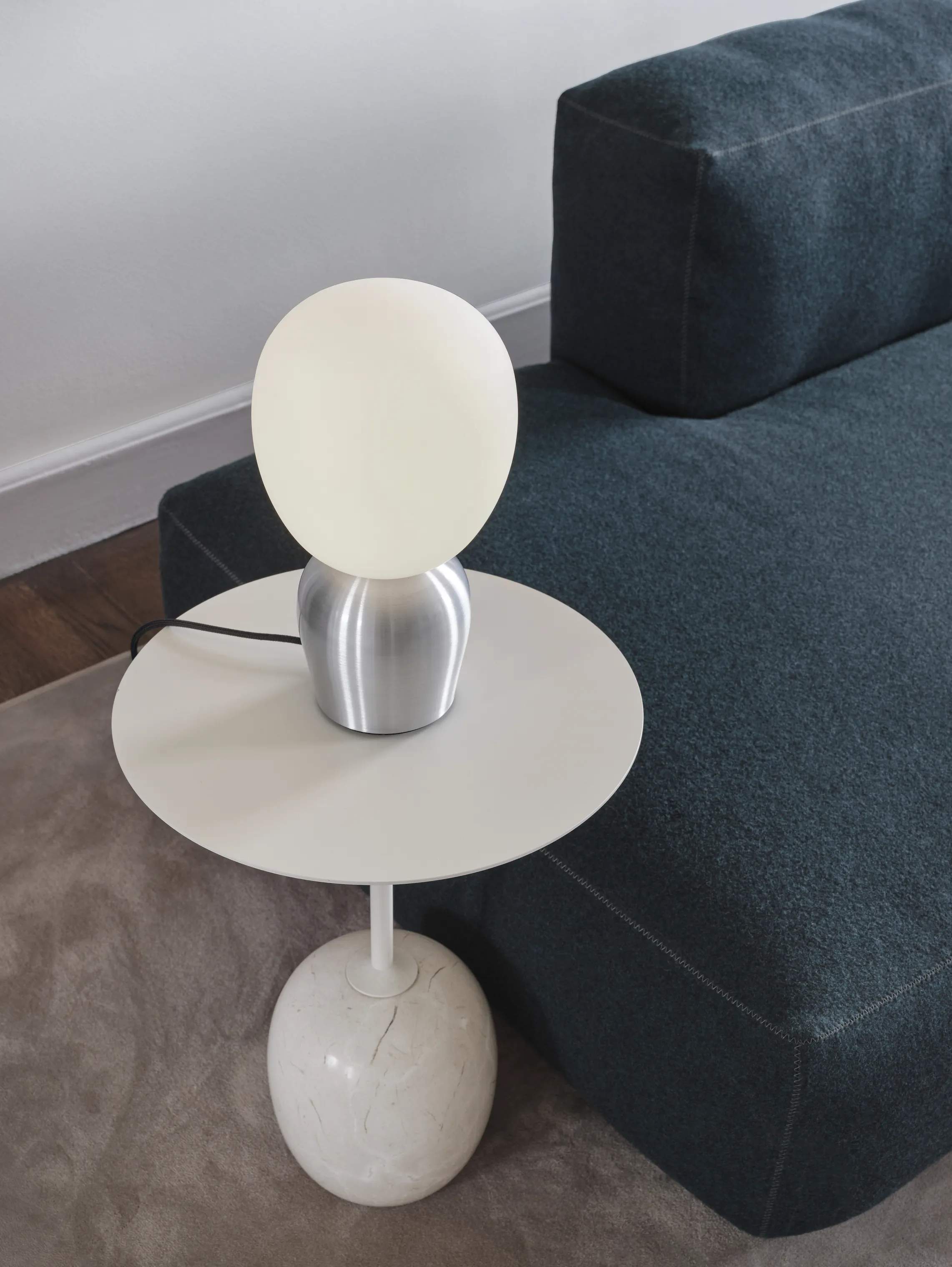 Belid Bordlamper Buddy Bordlampe i Aluminium/Opal glas, 2