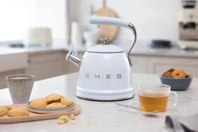 Smeg Kedler 50's Style Fløjtekedel i Pastel Blå, 3