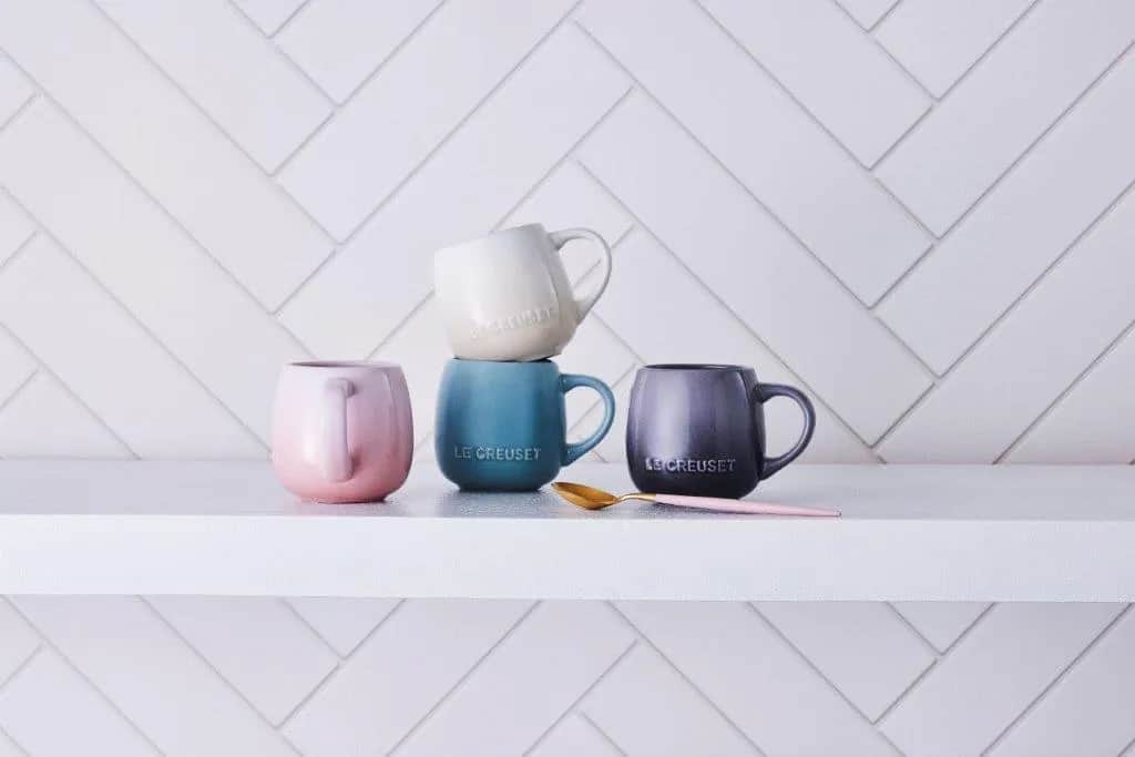 Le Creuset Krus og kopper med hank Coupe Collection Coupe Krus i Flint , 32 cl, 2