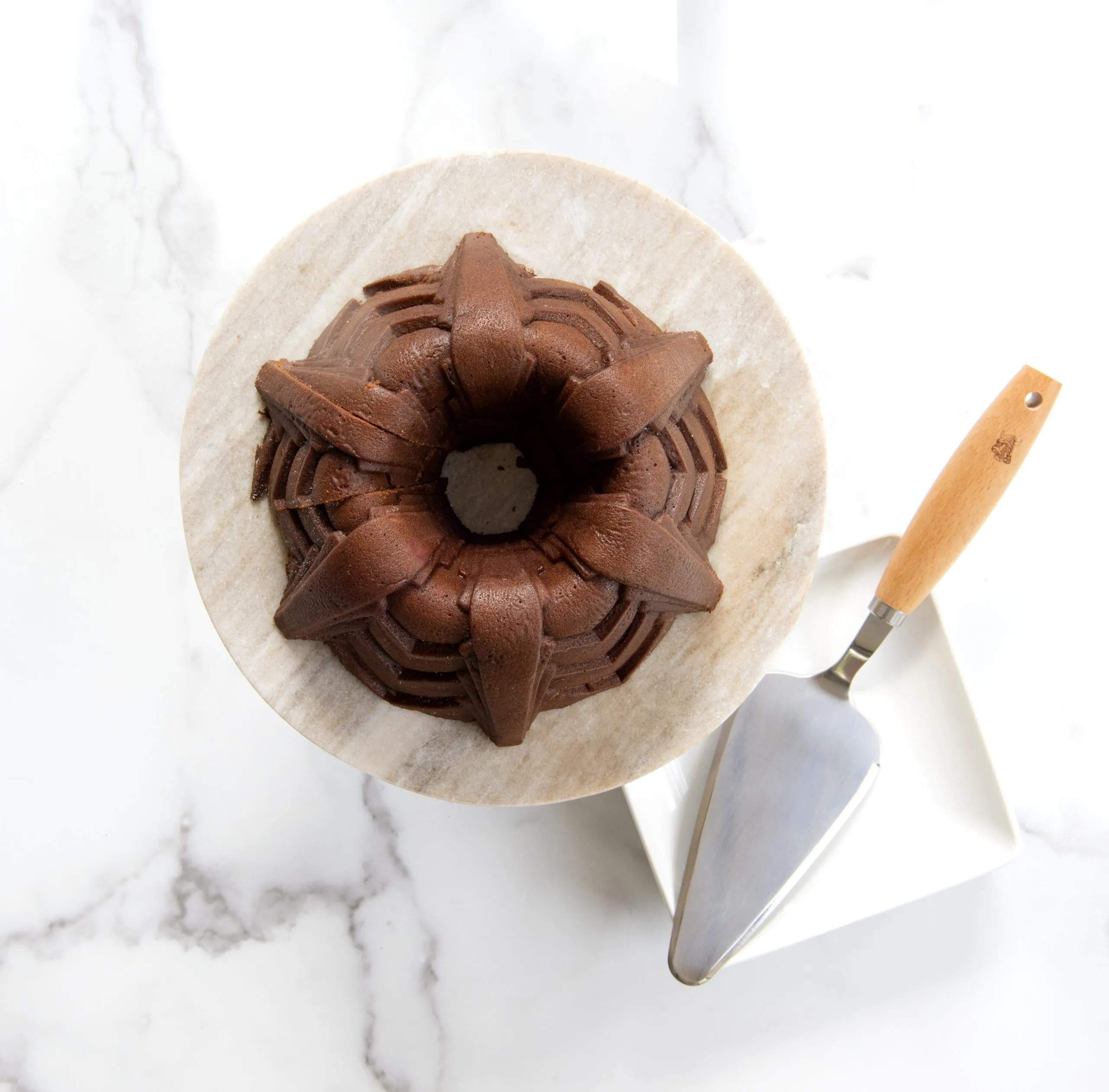Nordic Ware Øvrige bageforme Marquee Bundt Kageform i Guldfarvet, 2