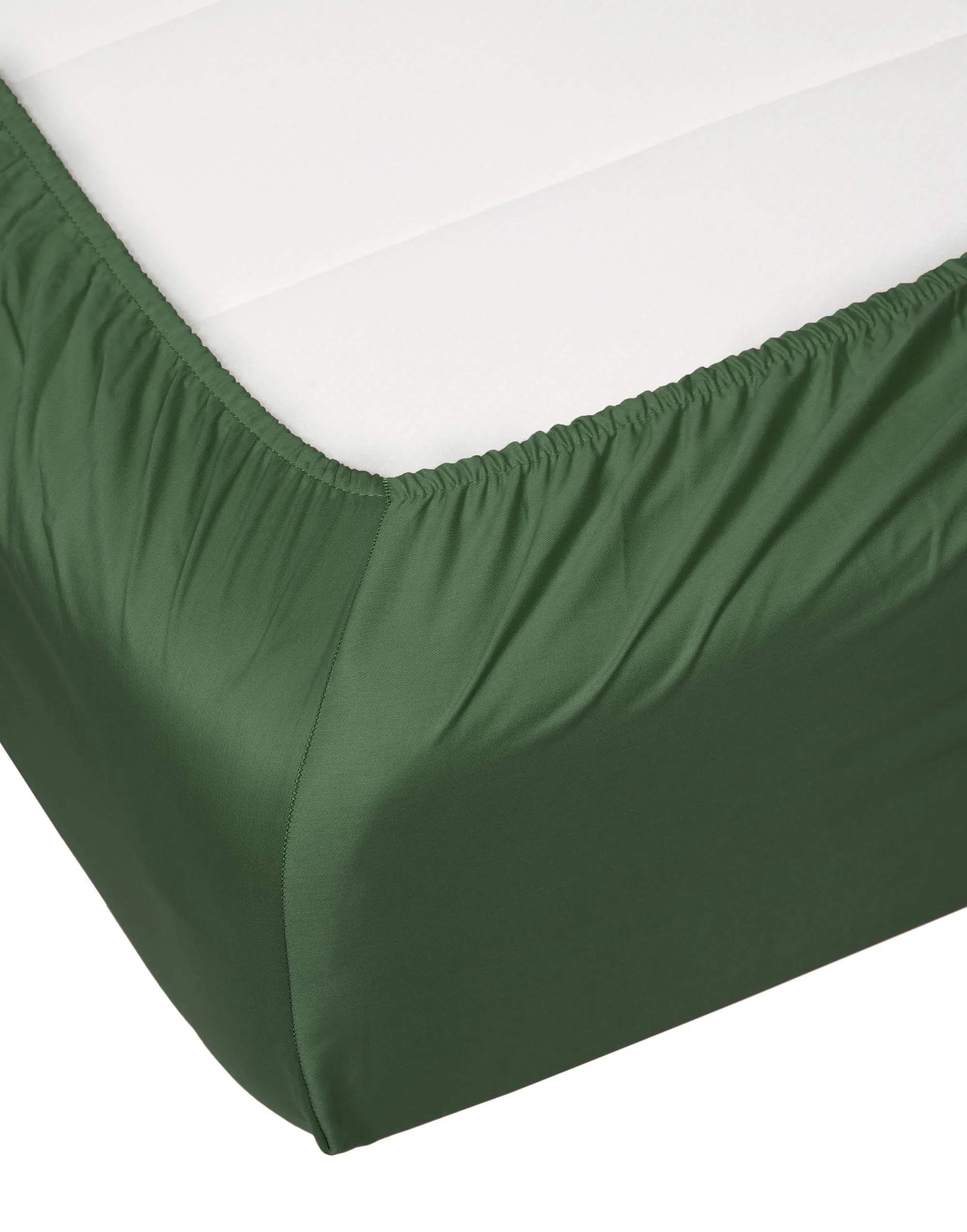 Essenza Lagner Satin Boxlagen i Mosgrøn, B180 x L200 cm, 3