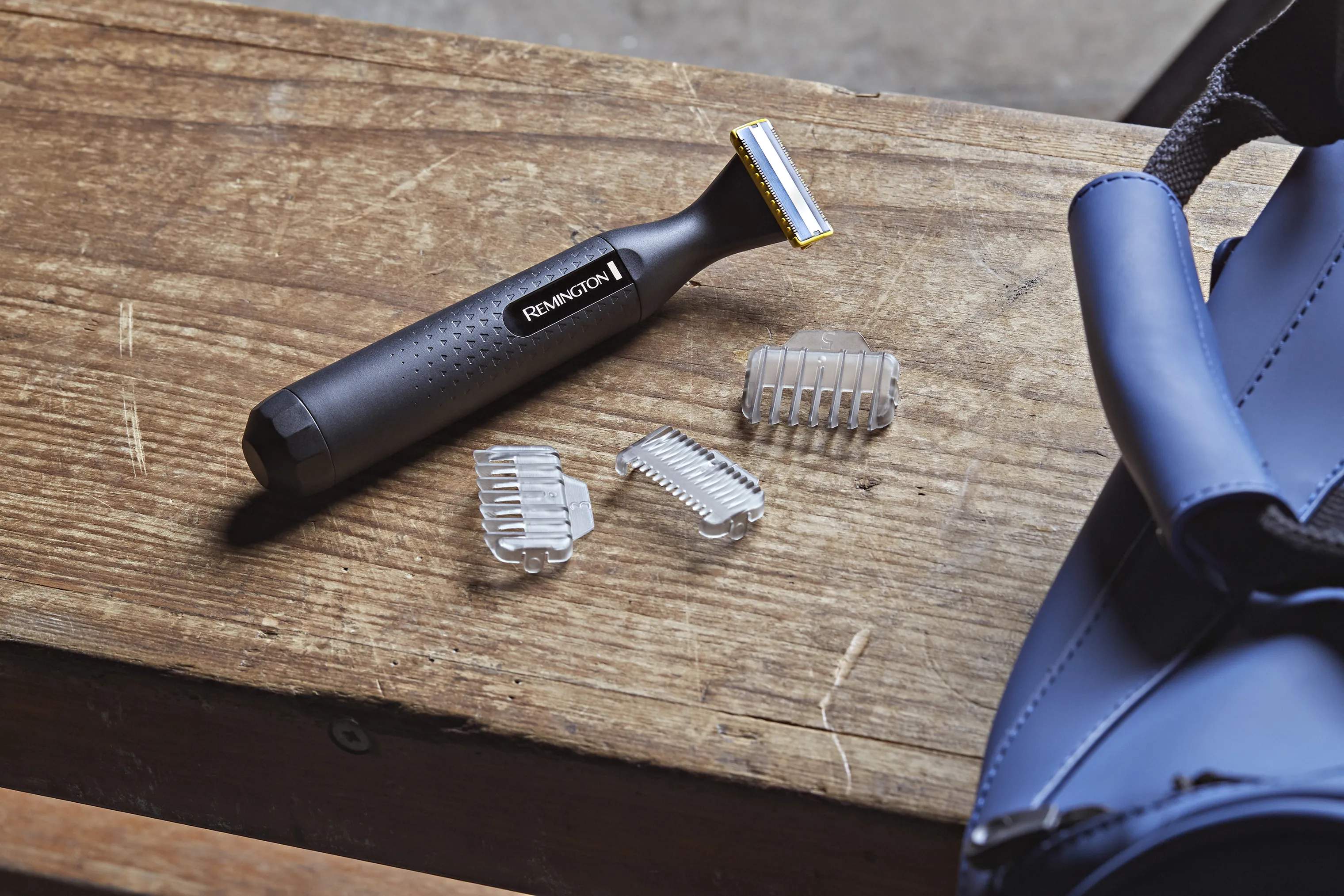 Remington Trimmere Omniblade Hybrid Trimmer HG1000 i Sort, 2