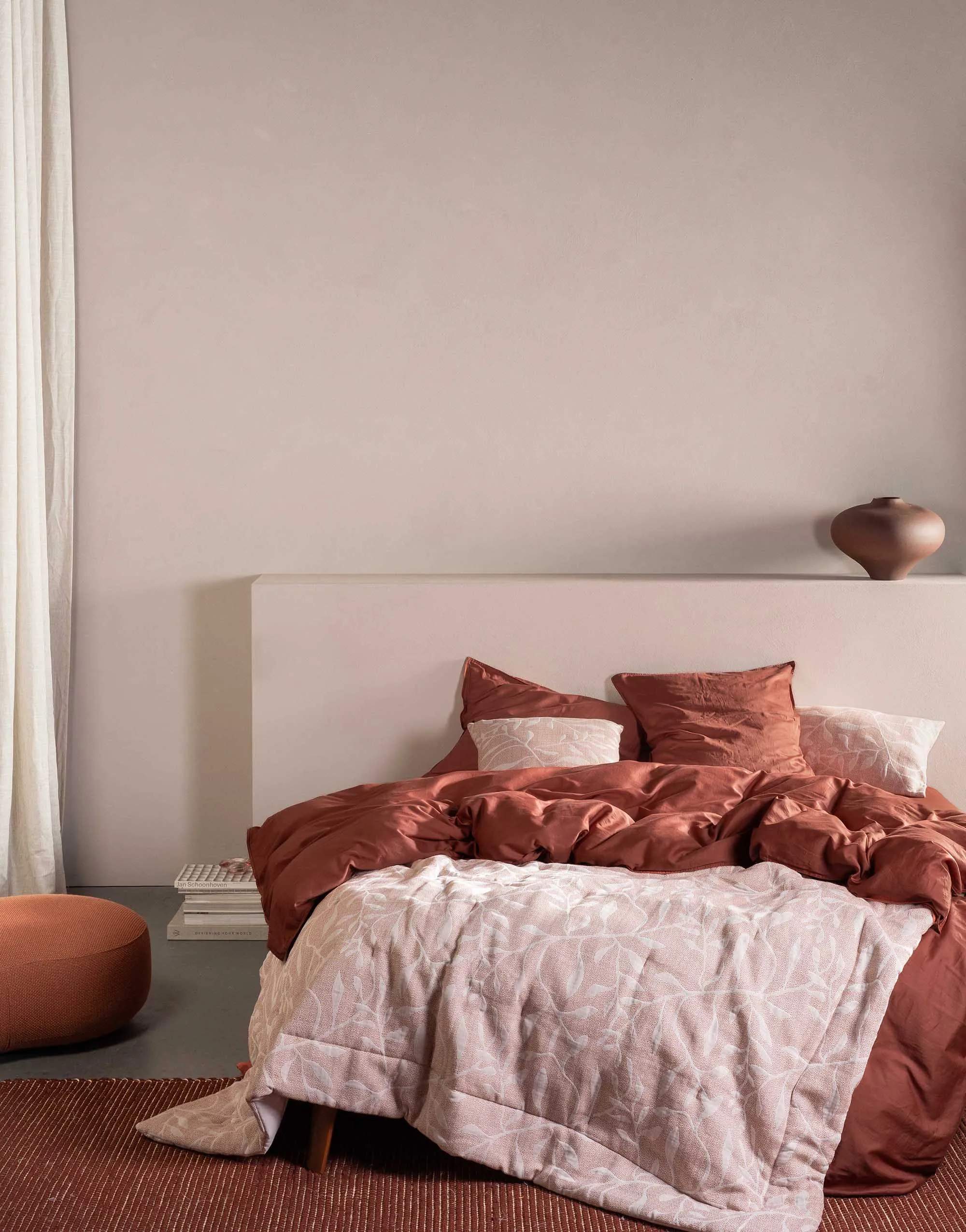 Essenza Sengetæpper Willow Sengetæppe i Mocha mousse, B180 x L265 cm, 2