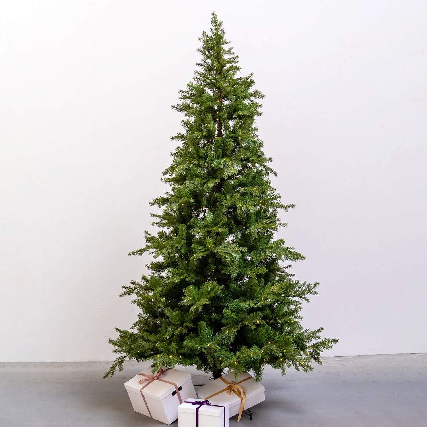 Sirius Juletræer Eric Kunstigt Juletræ m. LED i 240 cm, 2