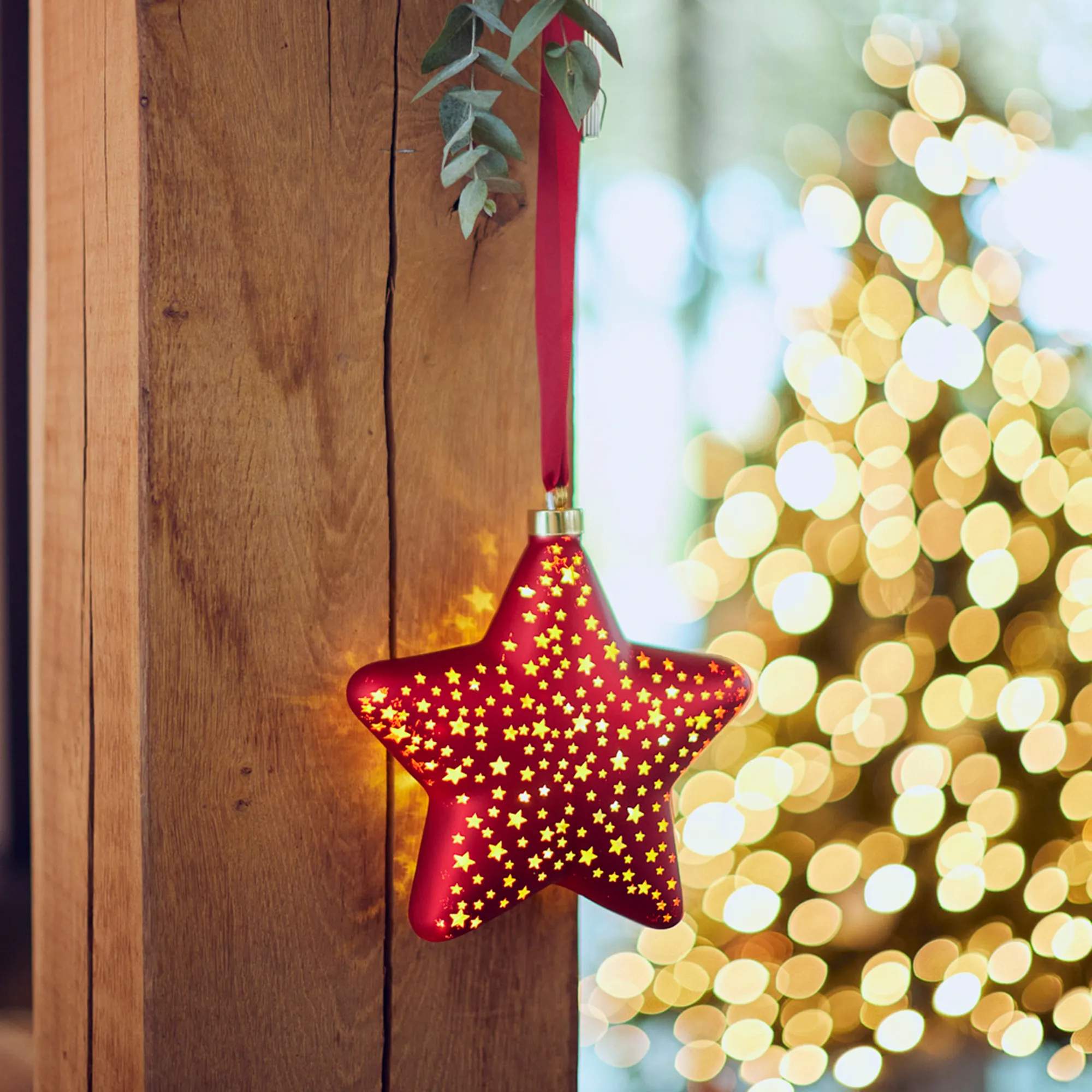 Casa Christmas Juleophæng LED Glasstjerne i Rød, 20 cm, 2