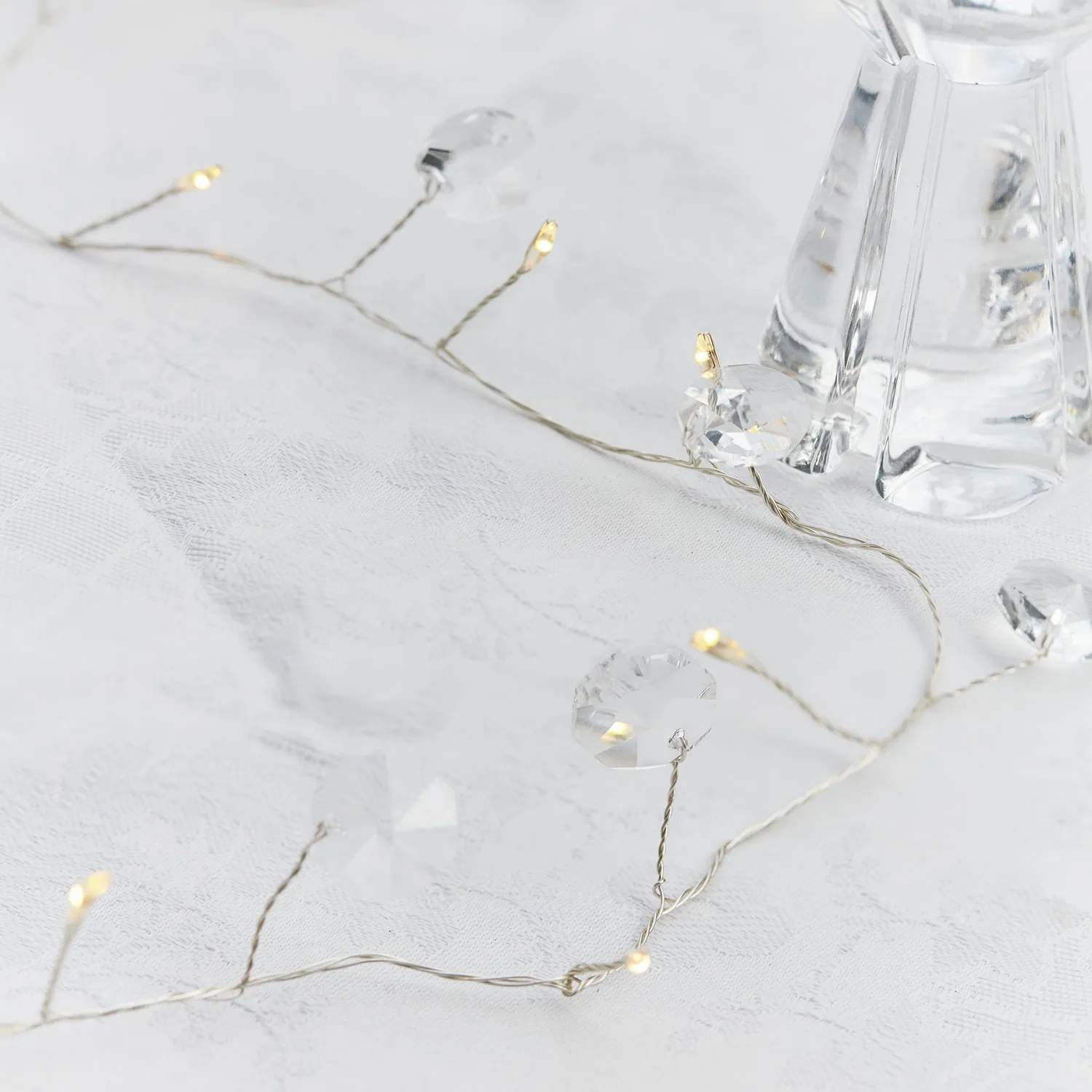 Sirius Lyskæder Anita Lyskæde i Hvid/rød, 1