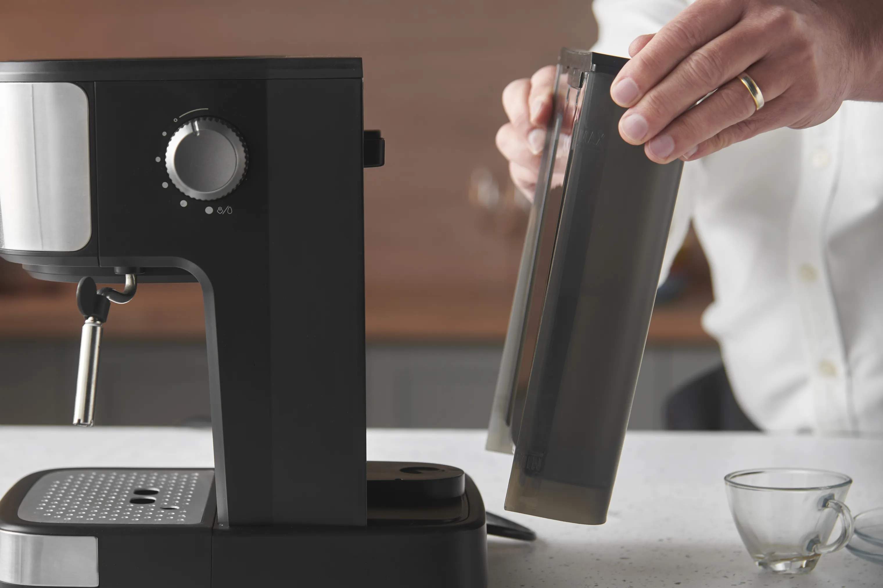 Russell Hobbs Espressomaskiner Heaton Espressomaskine i Sort, 8