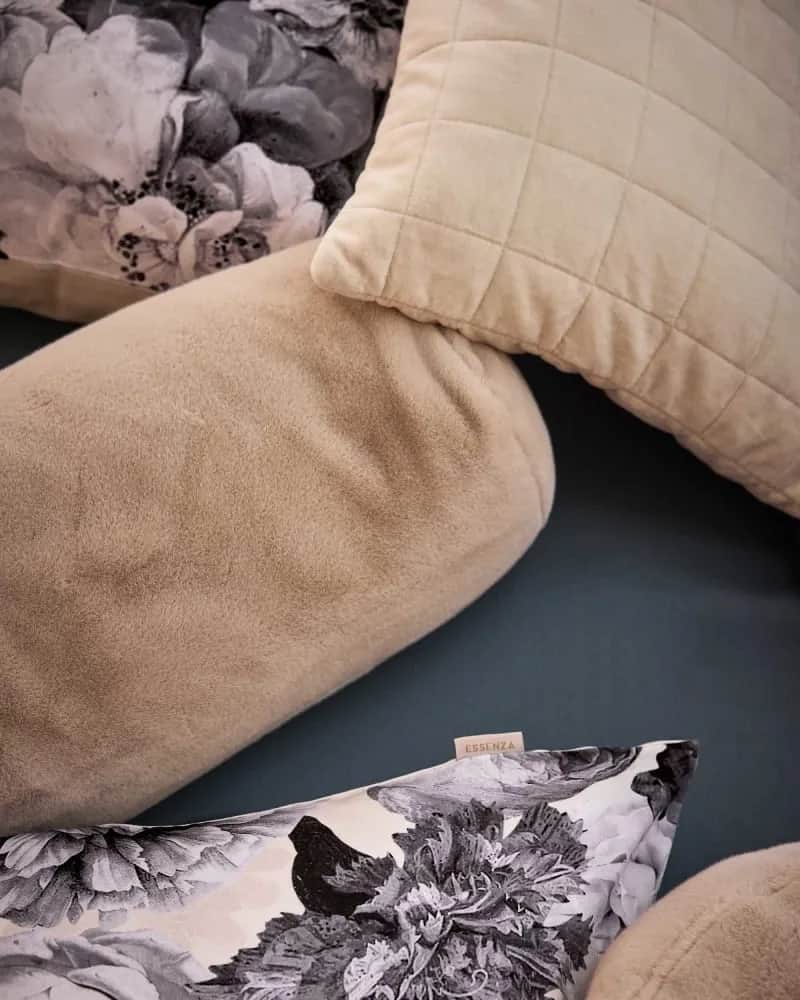 Essenza Pyntepuder Furry Roll Pyntepude i Oatmeal, 2