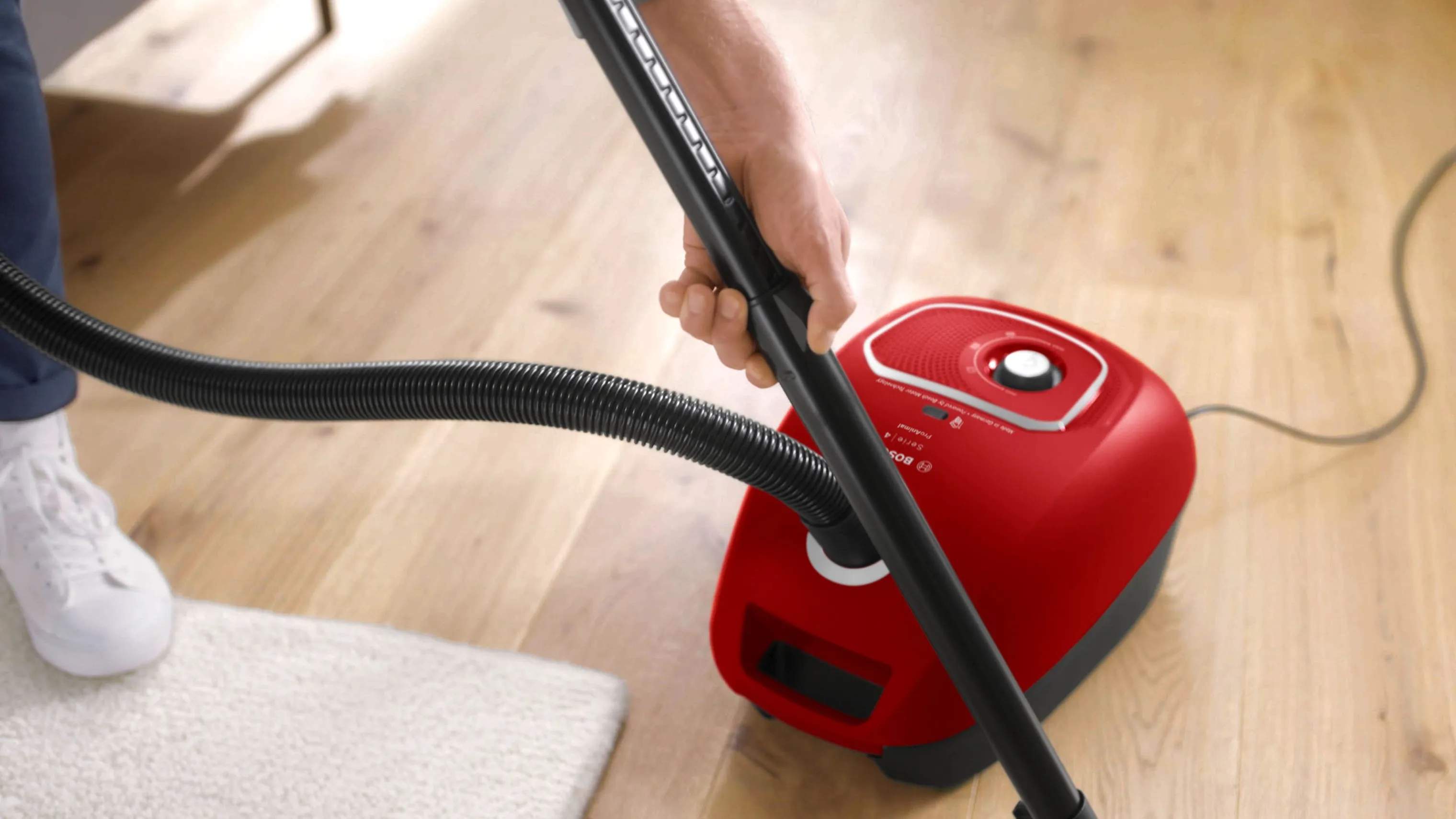 Bosch Støvsugere Støvsuger BGB41PET1 Serie 4 i Rød, 5