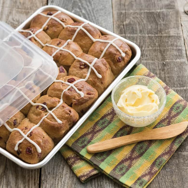 Nordic Ware Bradepander Quarter Sheet Bageplade med låg i Grå, 5