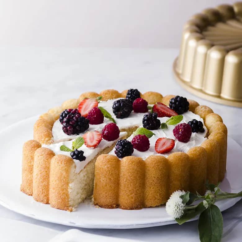 Nordic Ware Øvrige bageforme Gateau Charlotte Kageform i Guldfarvet, 2