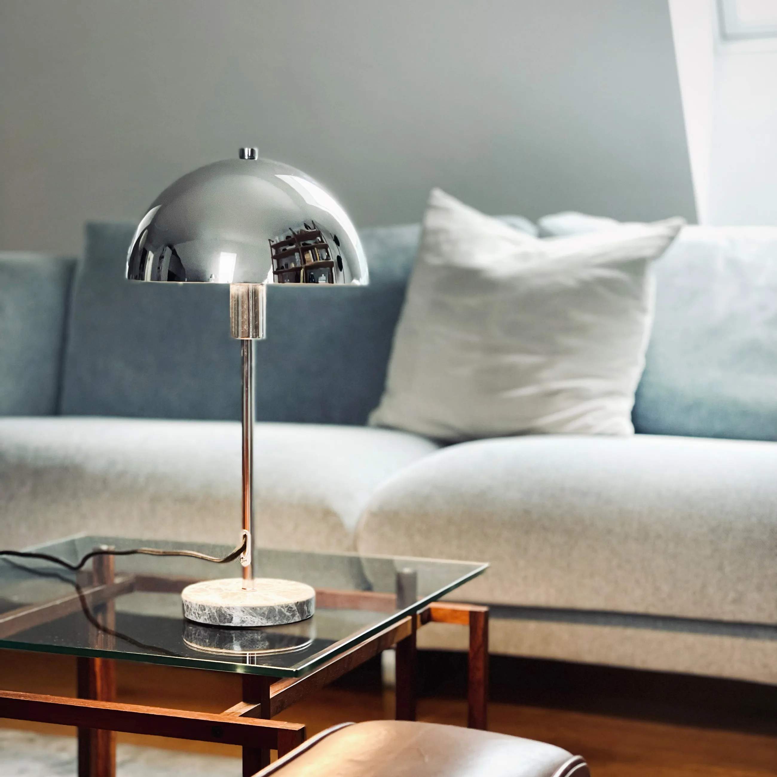 Dyberg Larsen Bordlamper Stockholm LED Bordlampe i Krom/marmor, 2