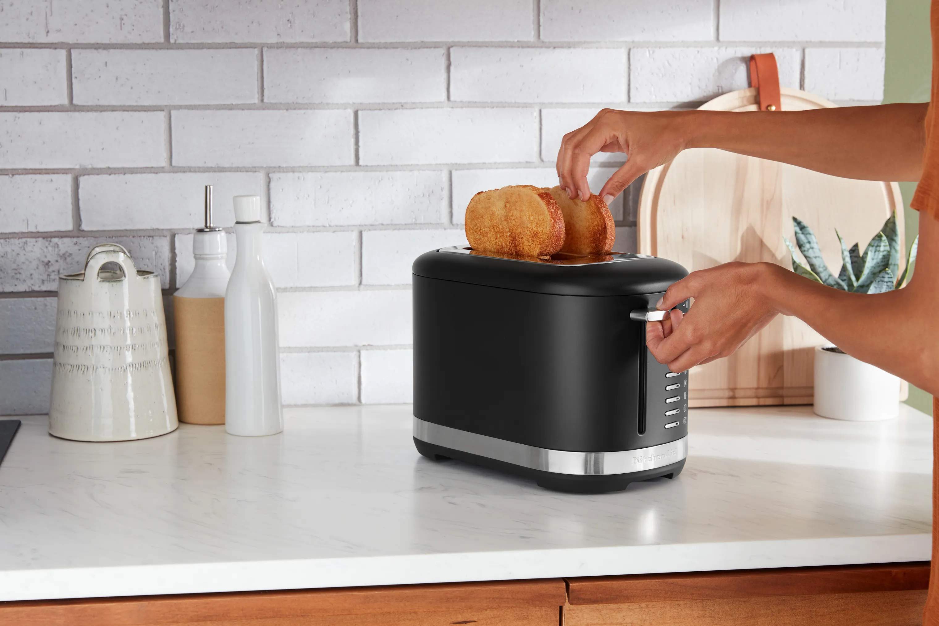 KitchenAid Brødristere Artisan Brødrister i Black Matte, 5