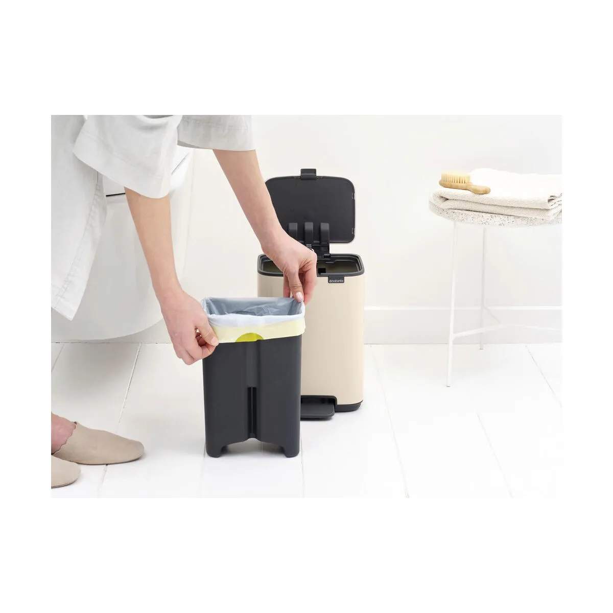 Brabantia Pedalspande Bo Pedalspand i Soft beige, 4 L, 4