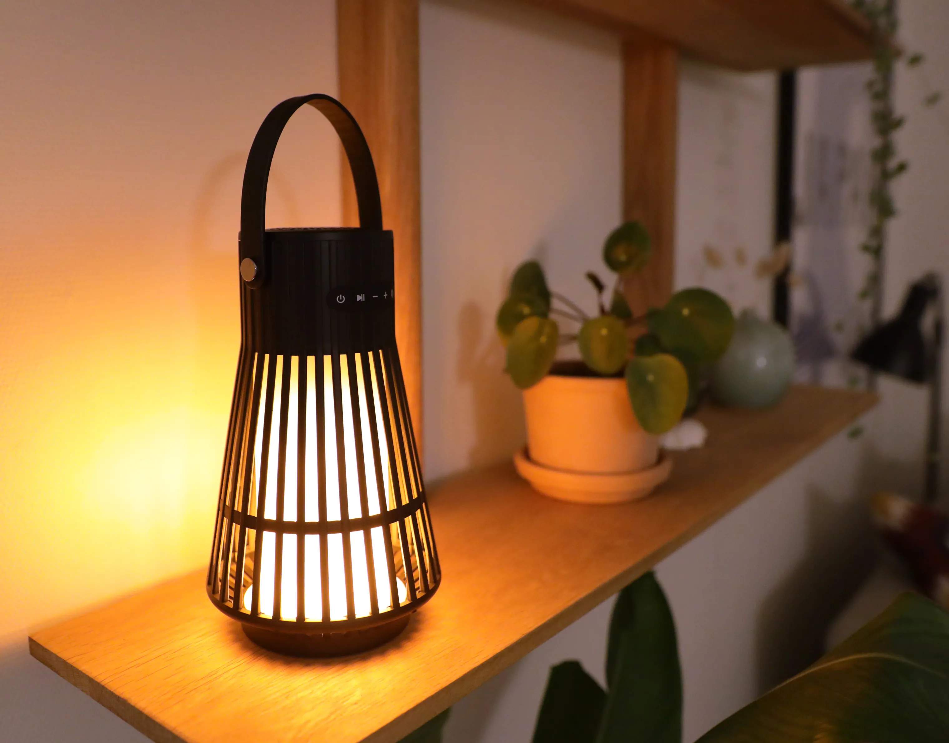 Powertrend Højtalere LED Flame Speaker i Sort, 3