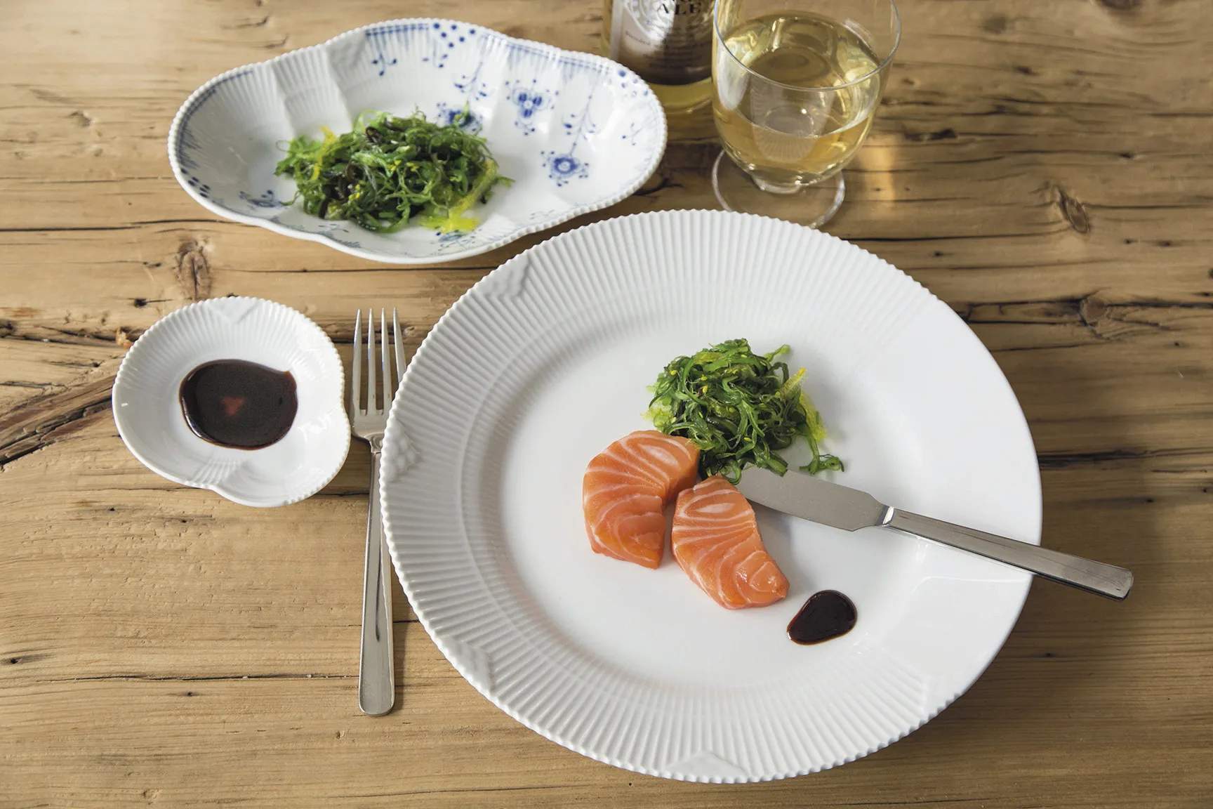 Royal Copenhagen Serveringsfade Blå Elements Fad i Koboltblå/hvid, 23 cm, 2