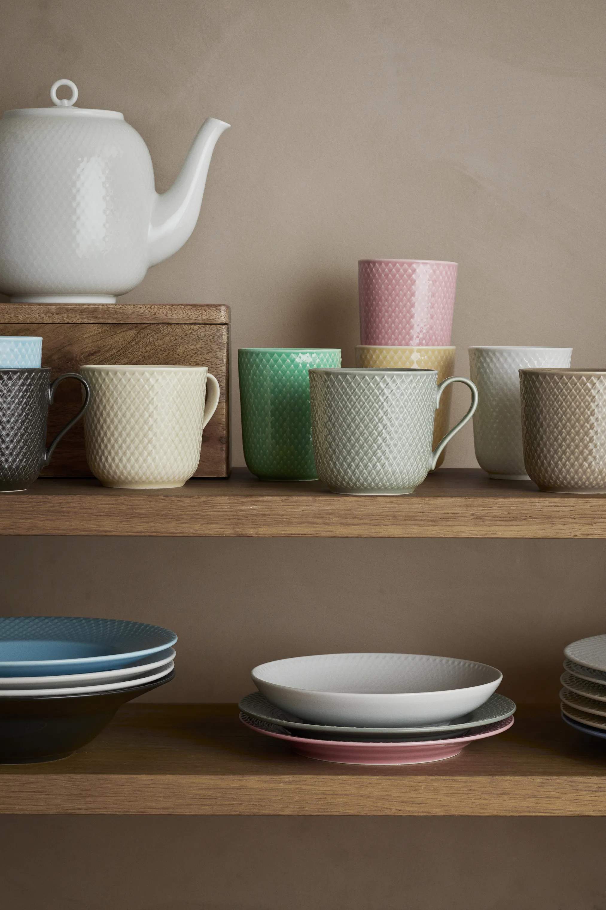 Lyngby Porcelæn Krus og kopper med hank Rhombe Earth Krus - 2 stk. i Clay/Slate, 3