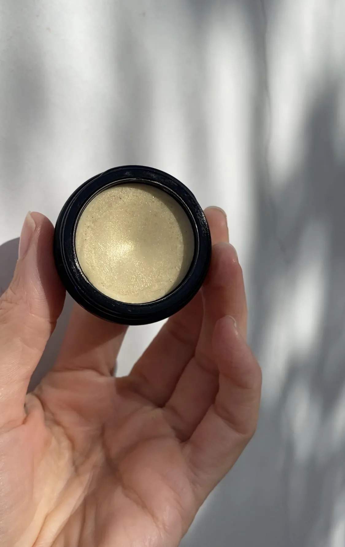 SMUK skincare Ansigtspleje Læbepomade m. glimmer i Sort, 3