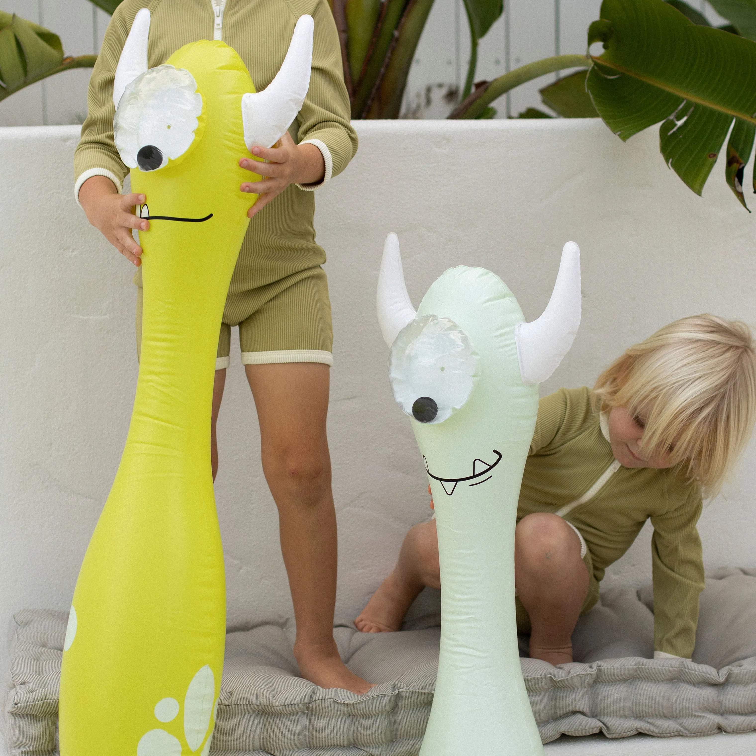 Sunnylife Badeudstyr Monty the monster Monty Monster Køller - 2 stk. i Monty monster, 3