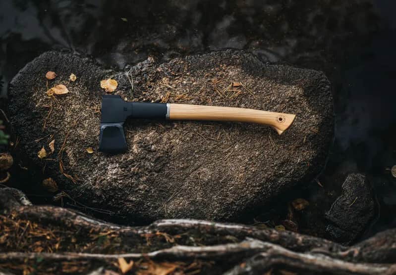 Fiskars Haveredskaber Norden Økse i Sort/træ, 52,8 cm, 2